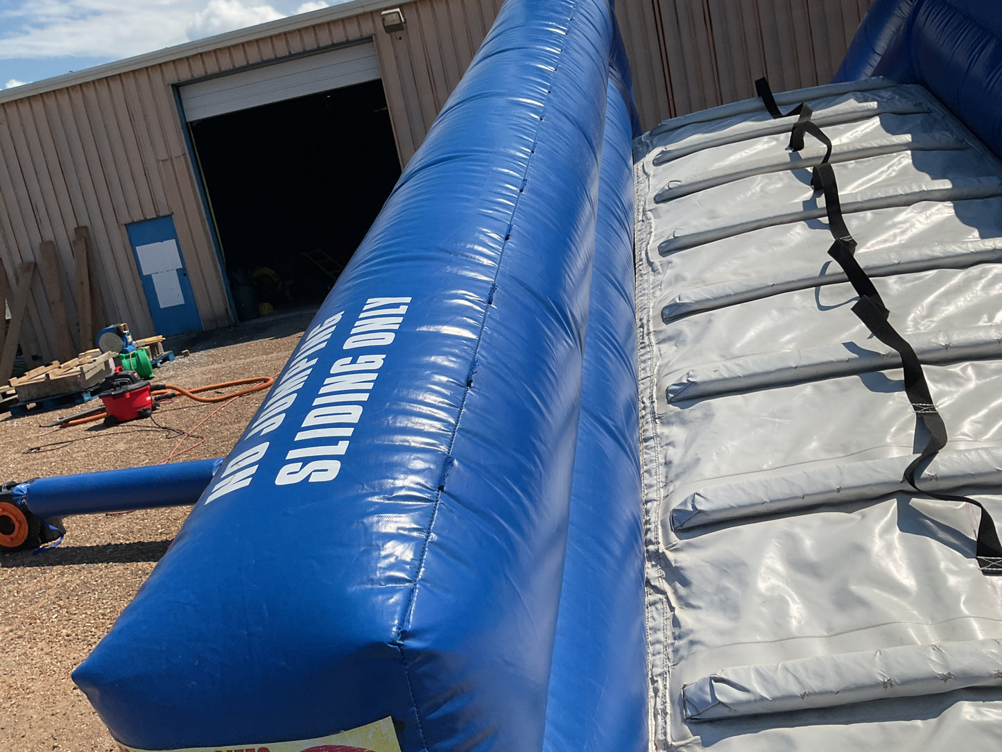 Aqua Tunnel Slide
