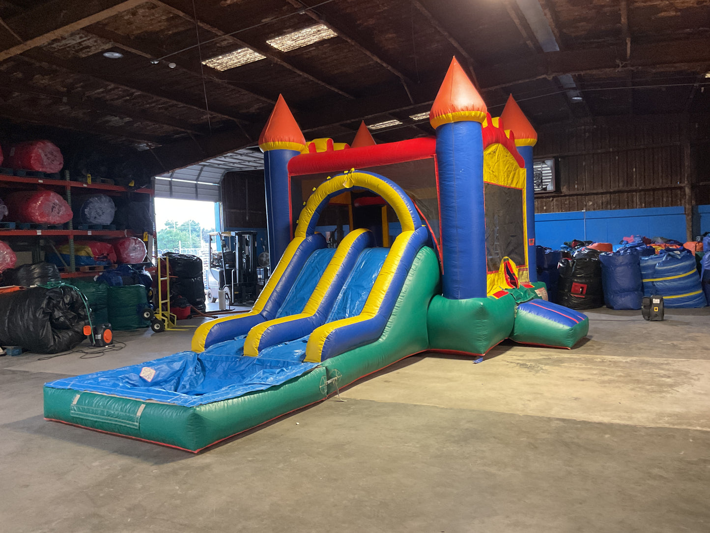 Castle Combo dual lane wet dry with pool
