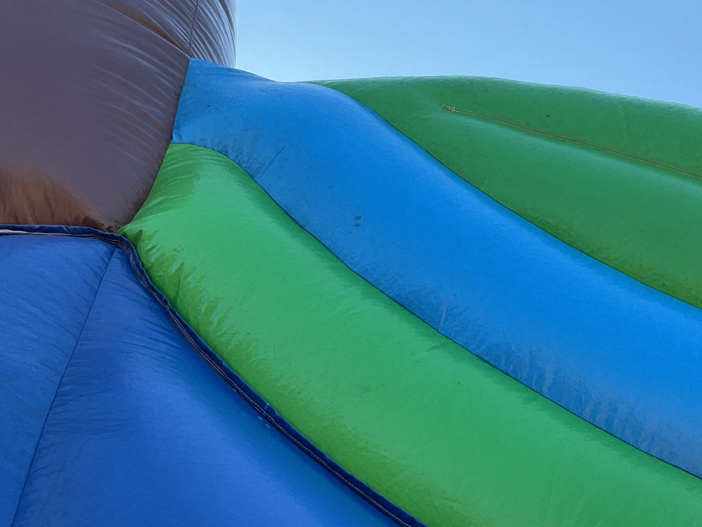 22' Rockin' Rapids Slide