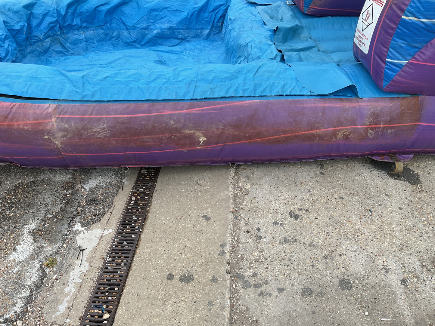18' Purple Hurricane with pool