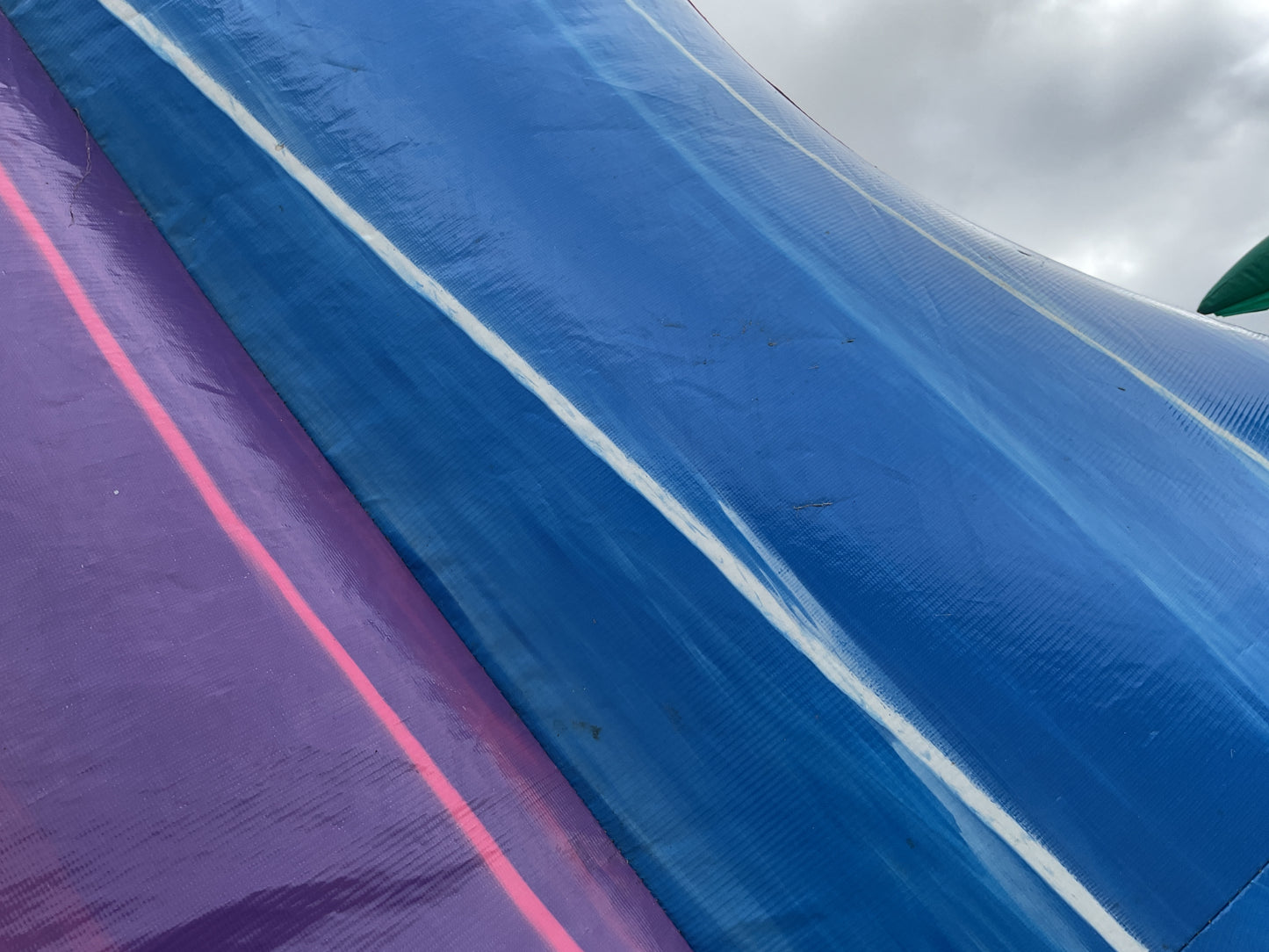 18' Purple Hurricane with pool