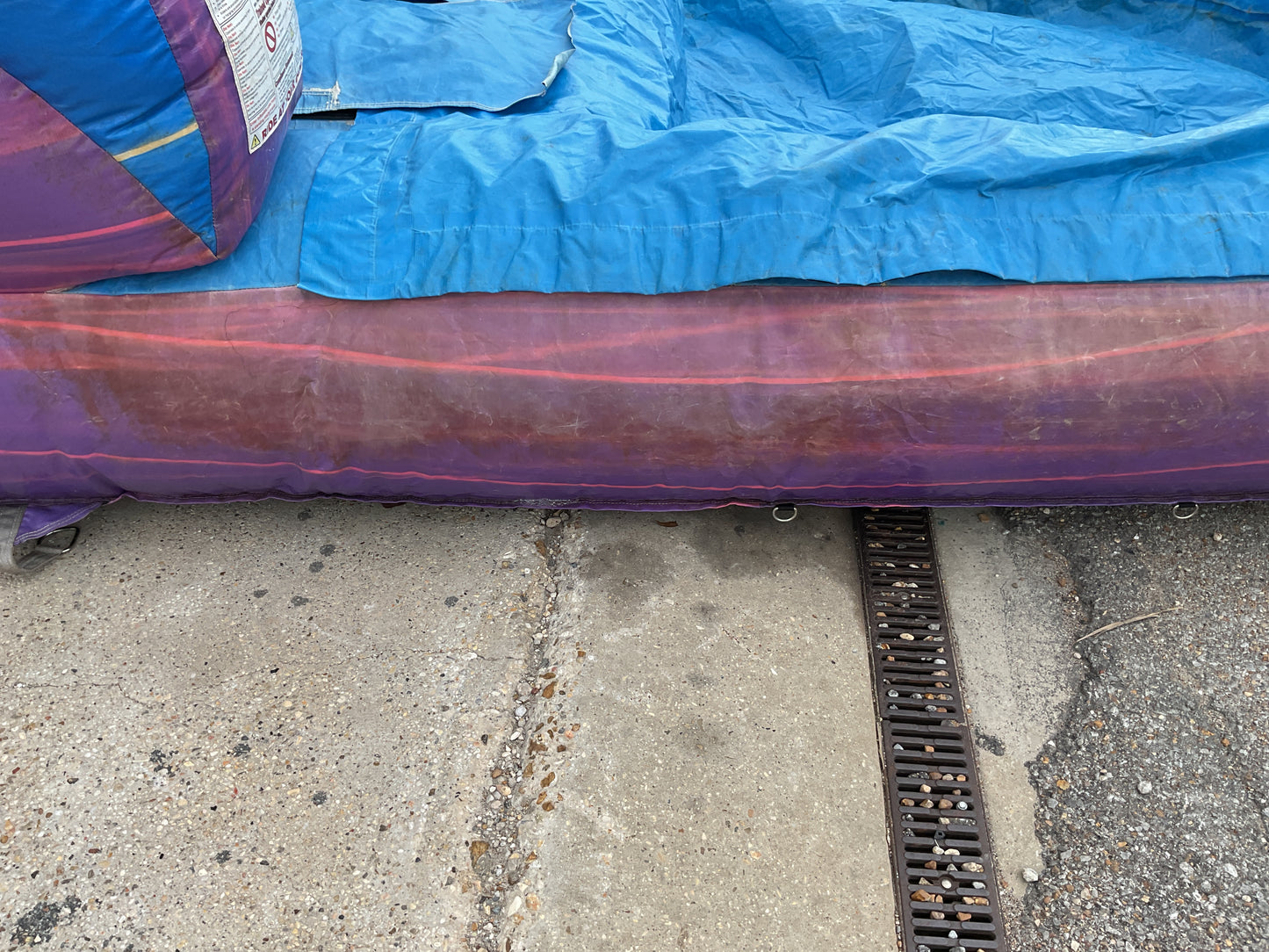 18' Purple Hurricane with pool