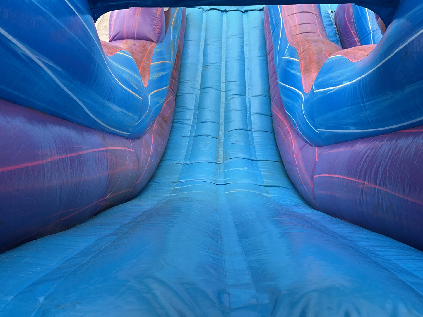 18' Purple Hurricane with pool