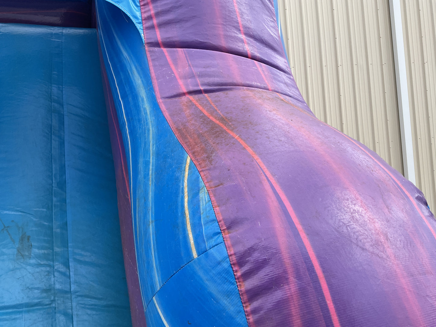 18' Purple Hurricane with pool