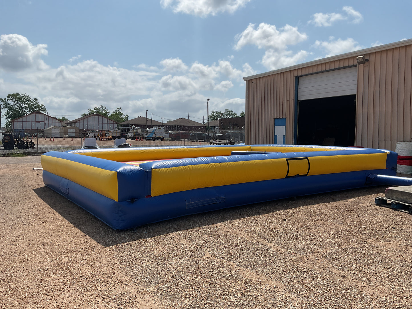 Joust Interactive inflatable with accessories