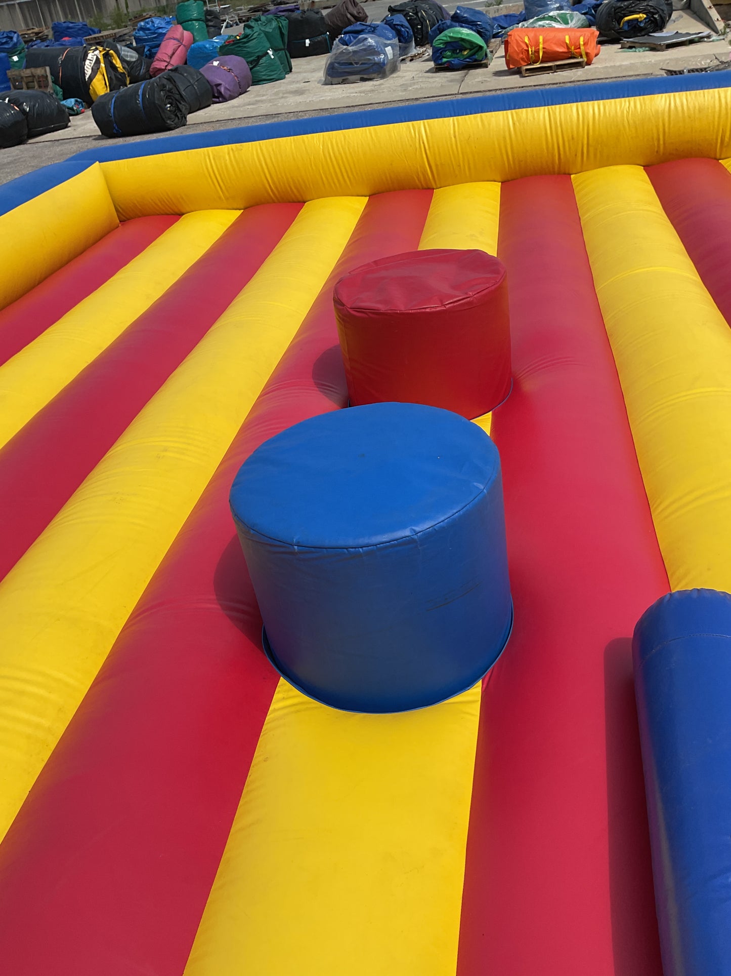Joust Interactive inflatable with accessories