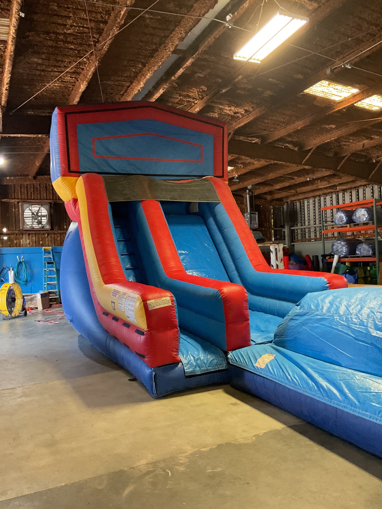18' Modular wet dry Slide with pool