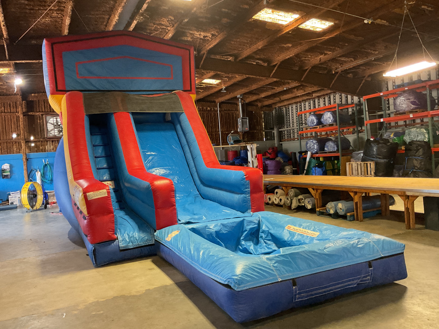 18' Modular wet dry Slide with pool