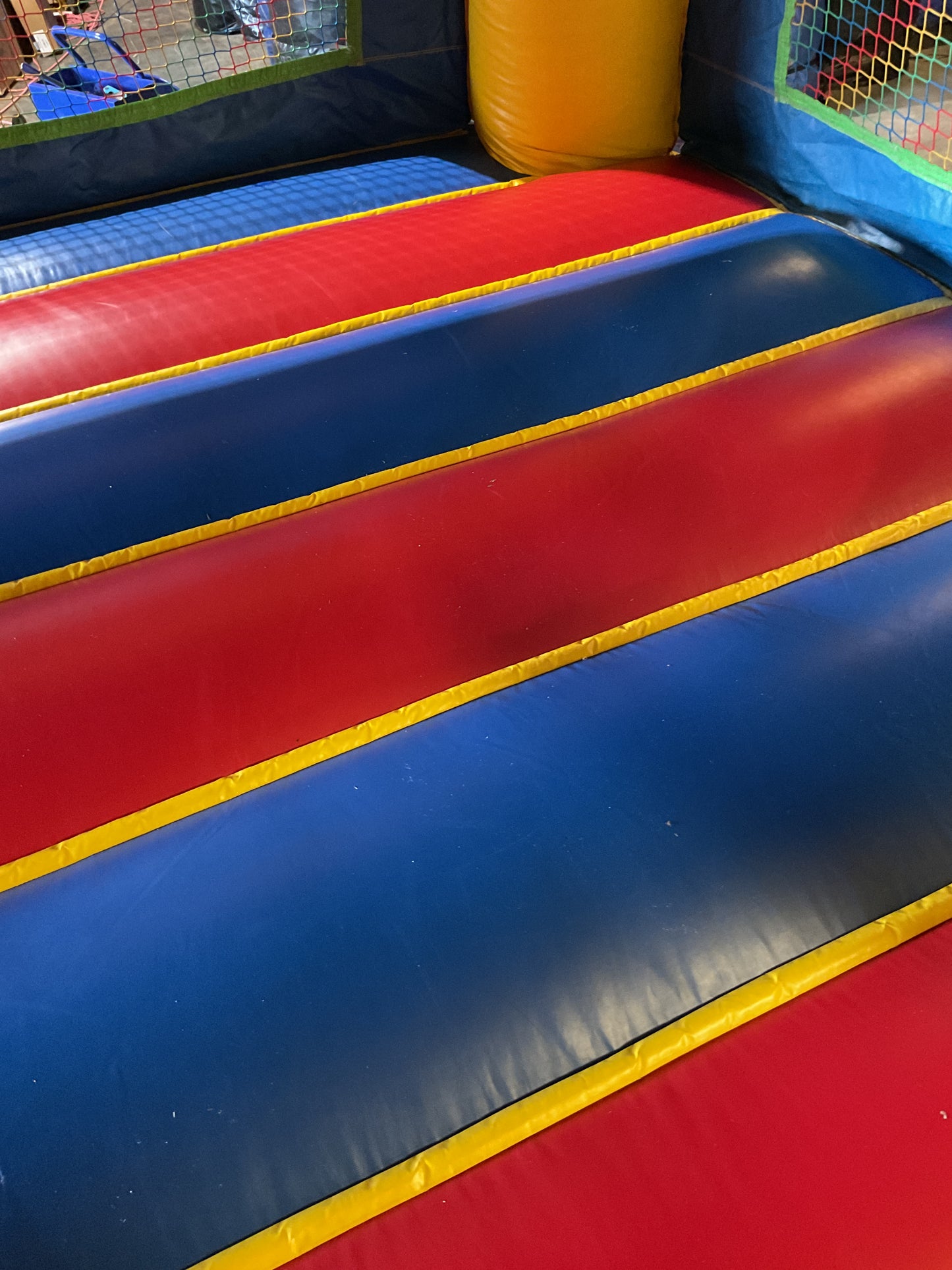 Monster Truck Bounce