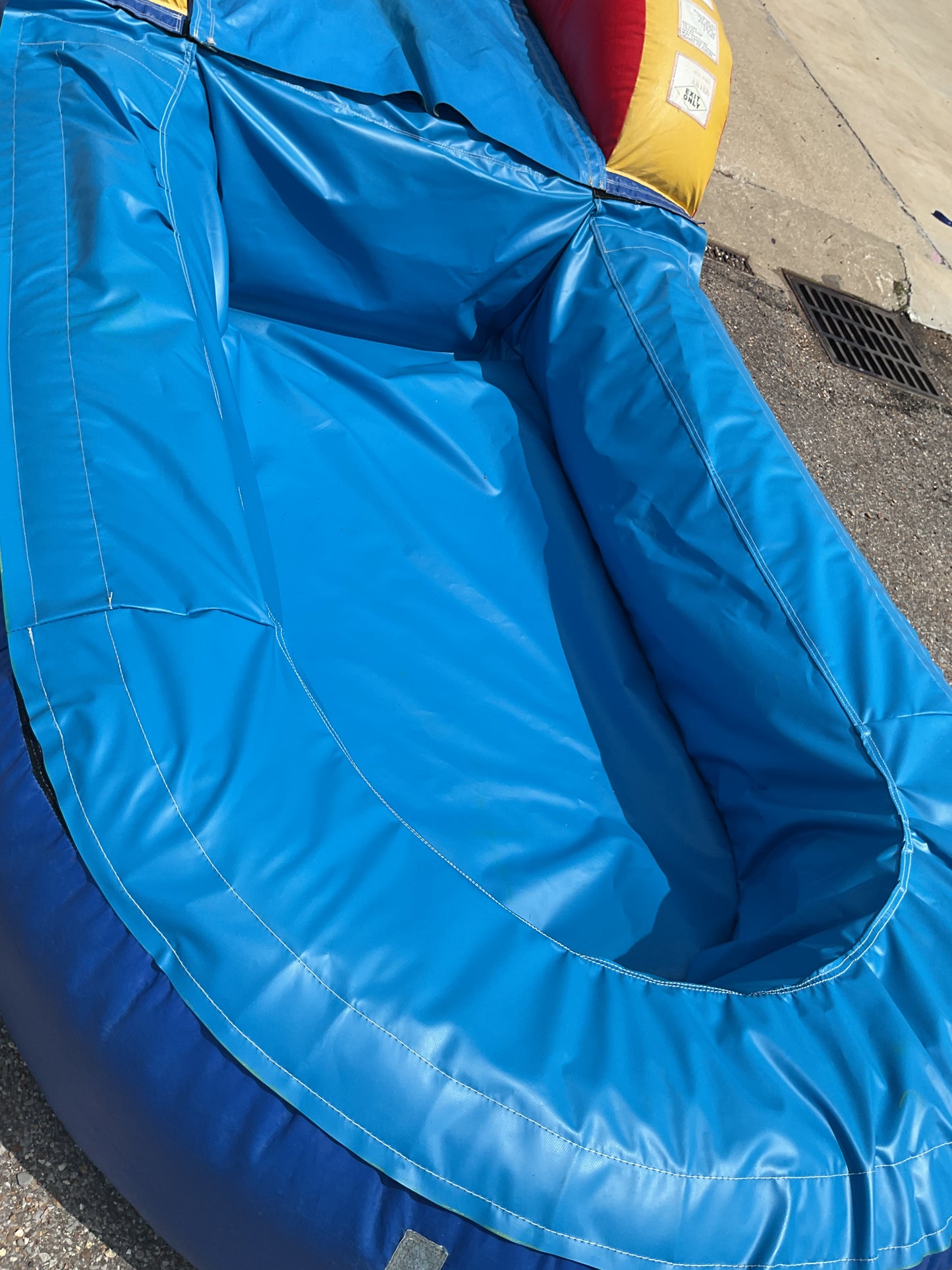 Sports Wet Dry Combo with pool