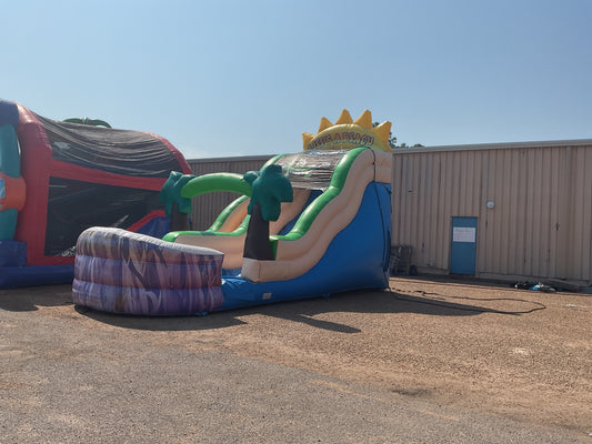 18' Life's a Beach Slide with splash pool