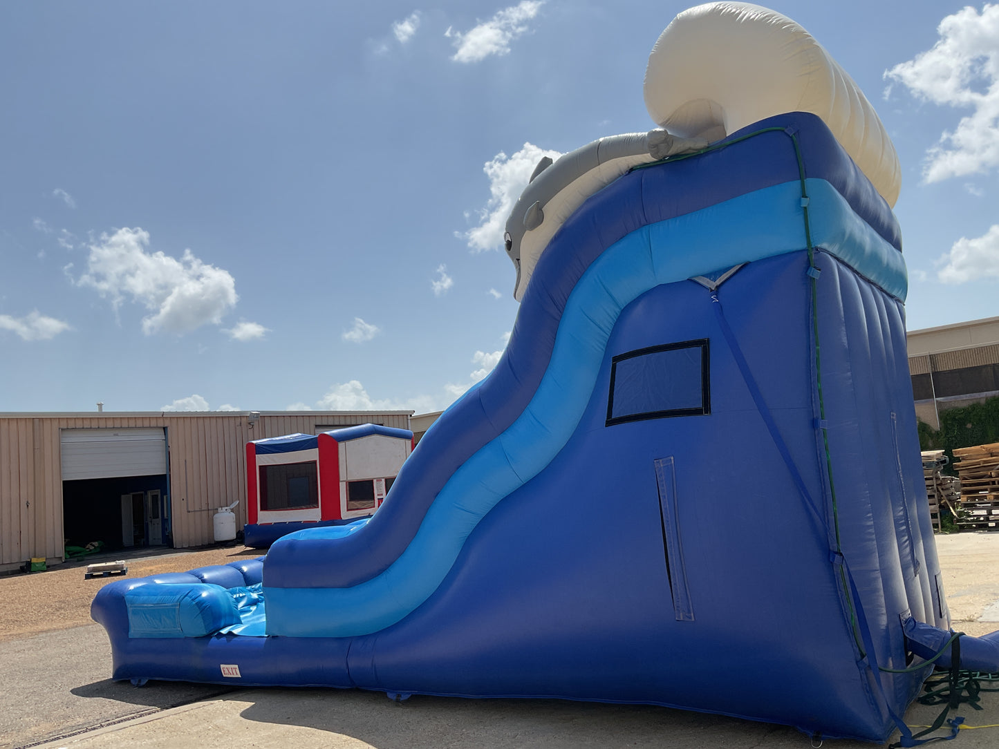 Flipper Dipper Slide with splash pool
