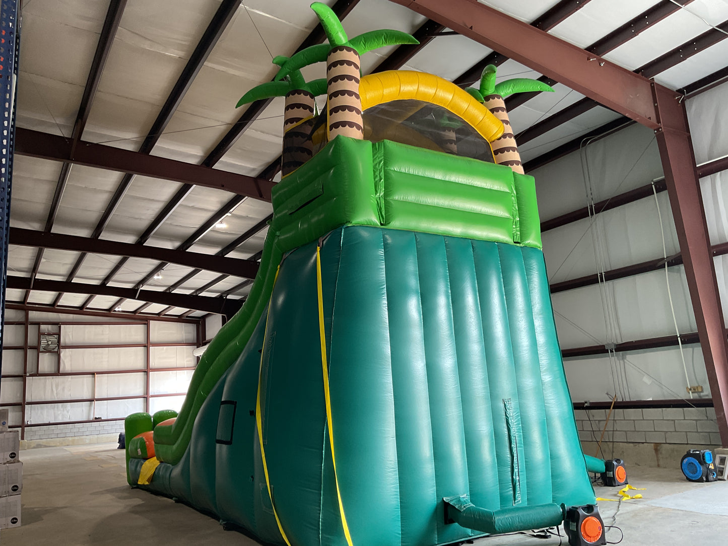 19' Tiki Island Slide with landing