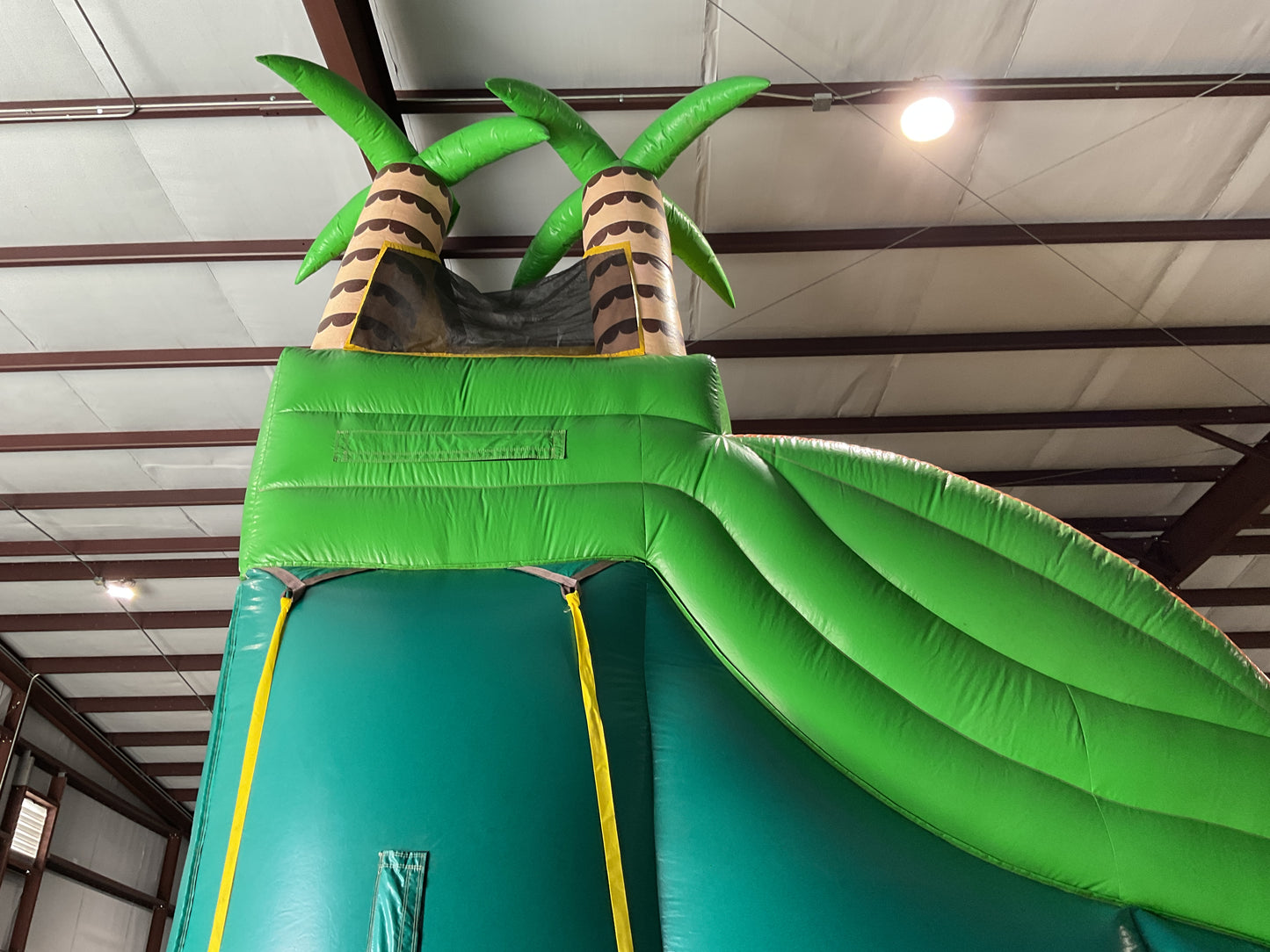 19' Tiki Island Slide with landing
