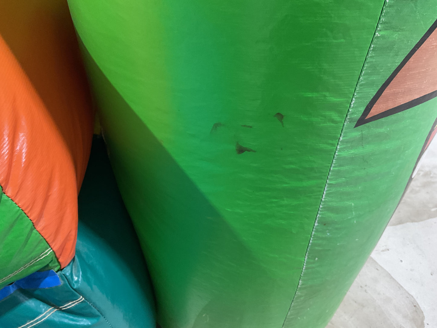19' Tiki Island Slide with landing