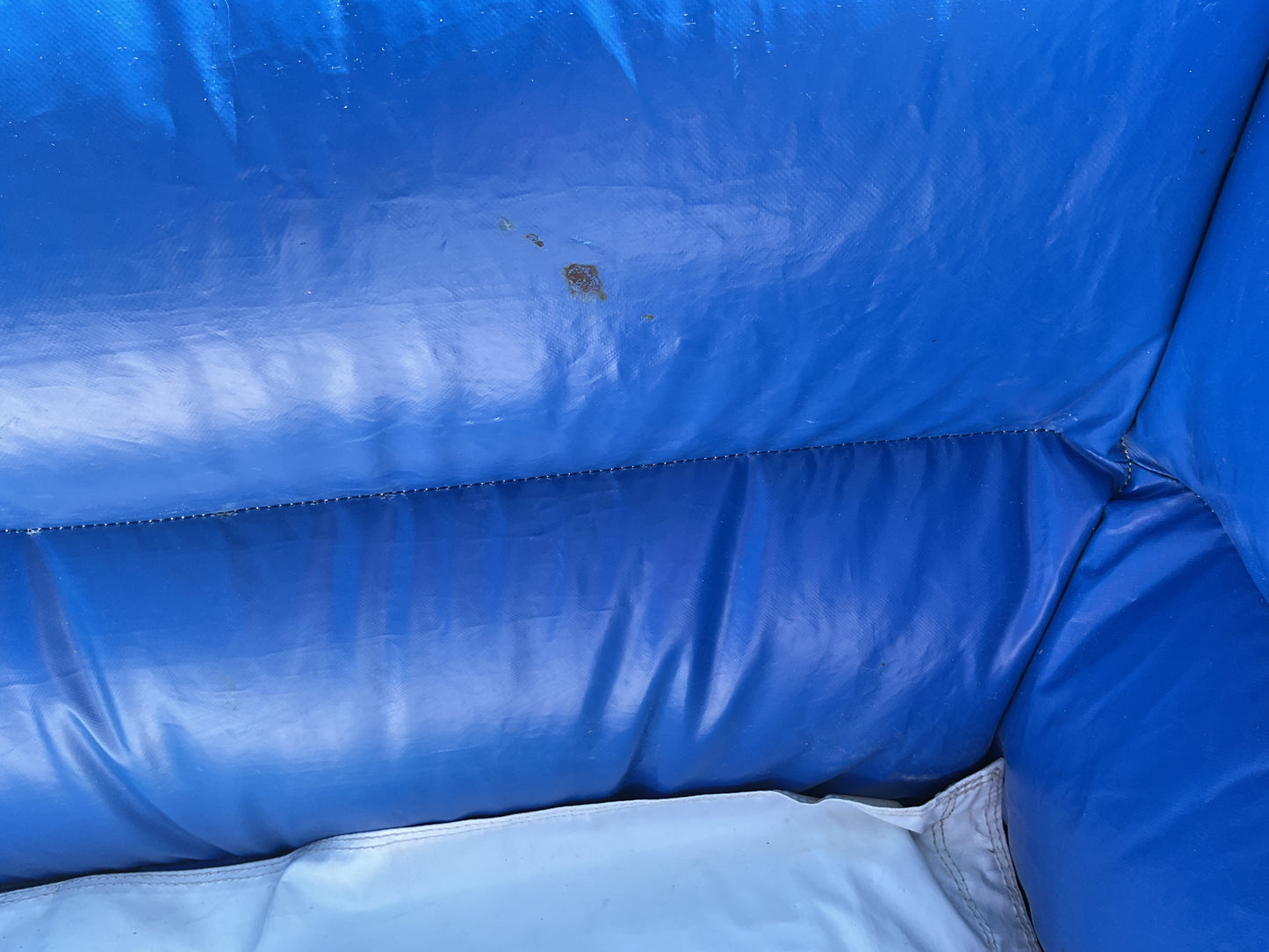 Aqua Tunnel Slide