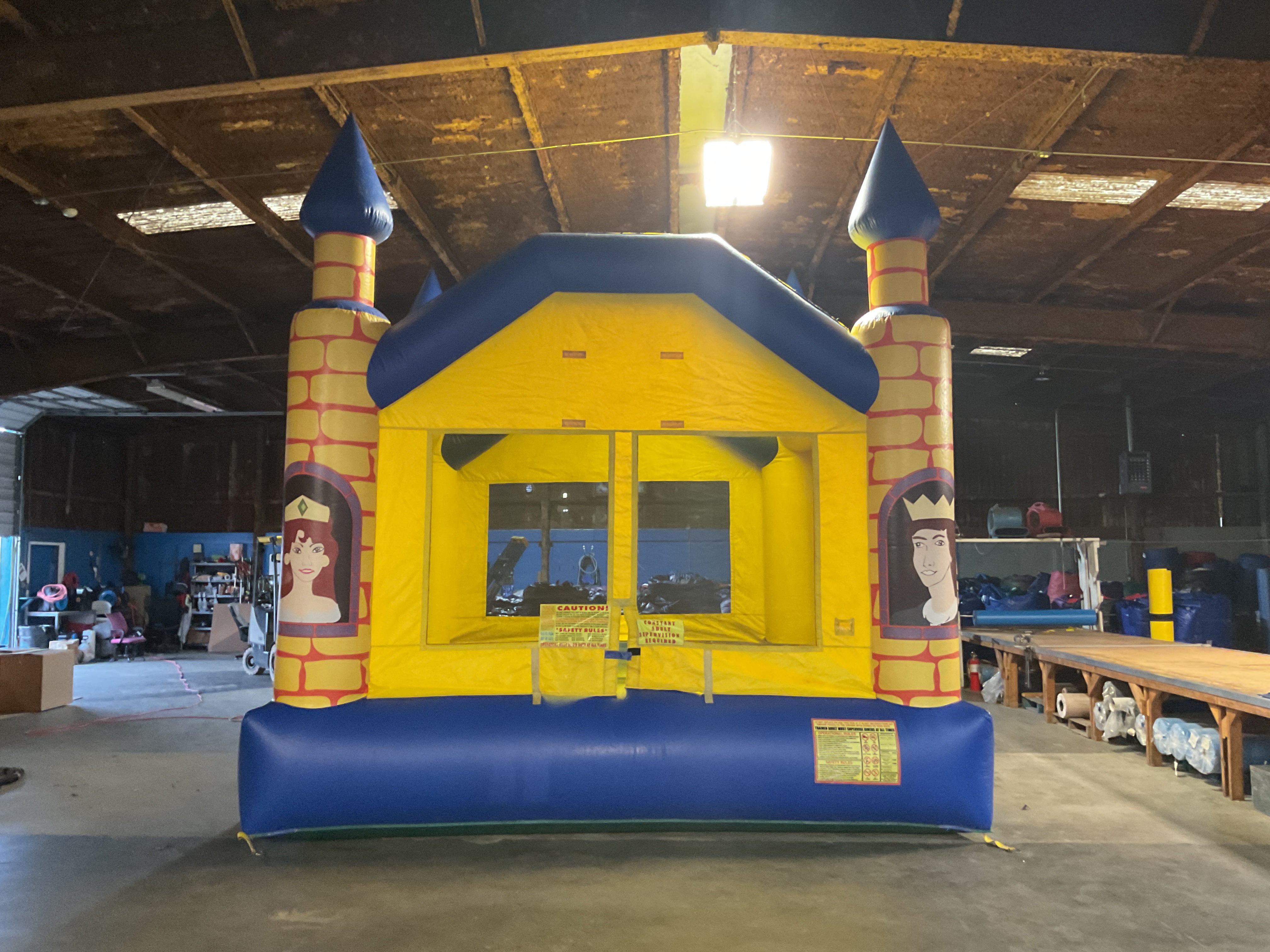 Certified Used Inflatables – Space Walk Inflatables