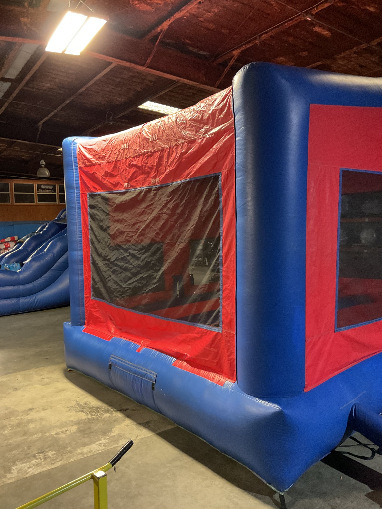 Red Blue Modular Bounce