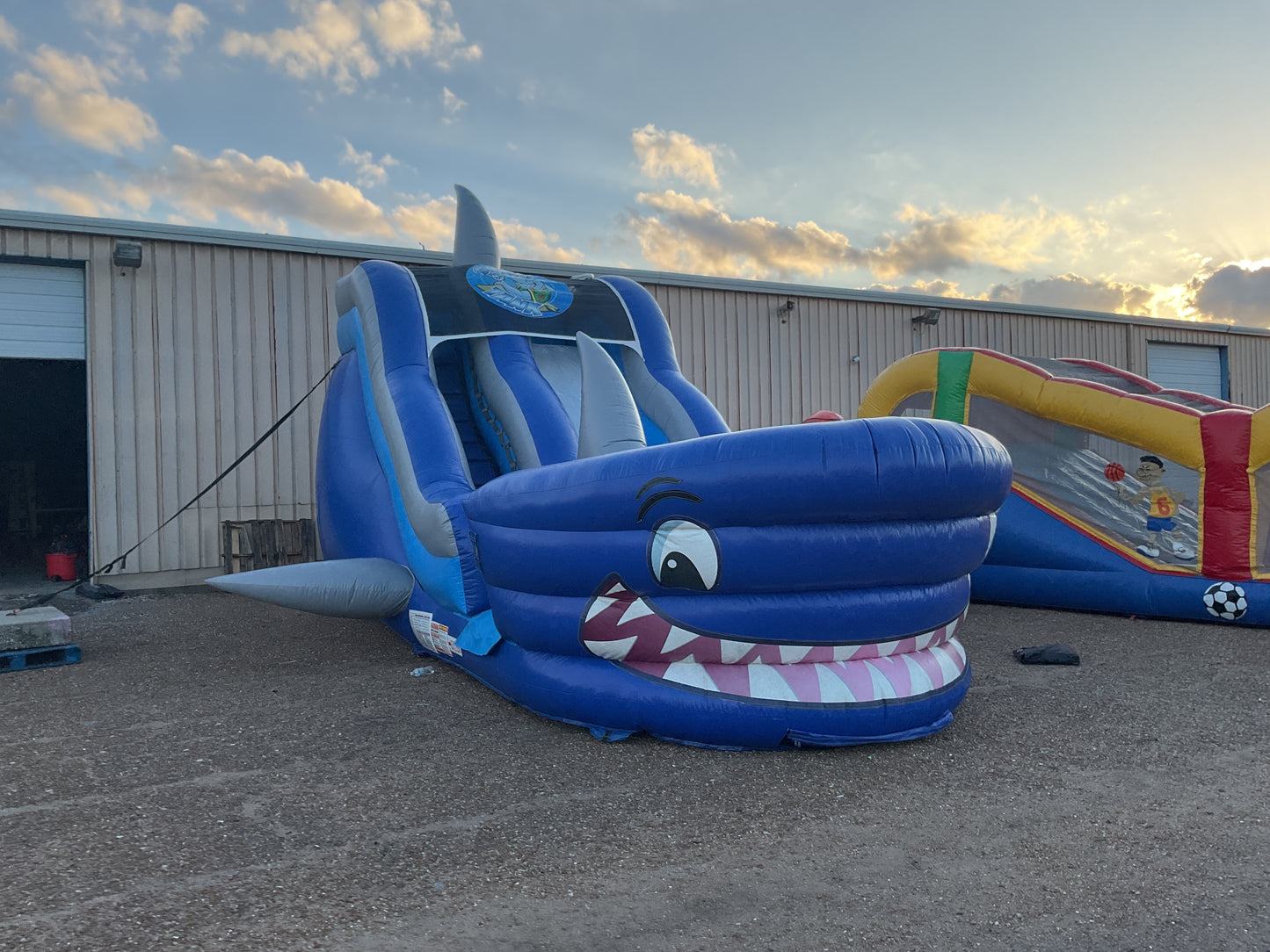 18' Shark Tank Slide