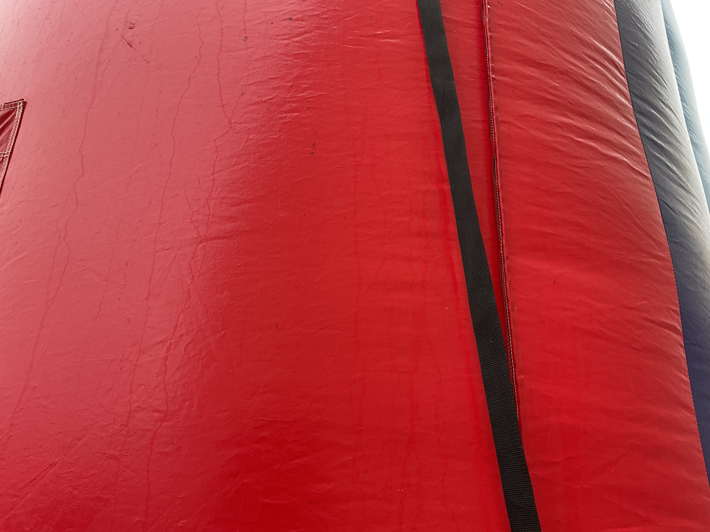 22' Vertical Rush Slide