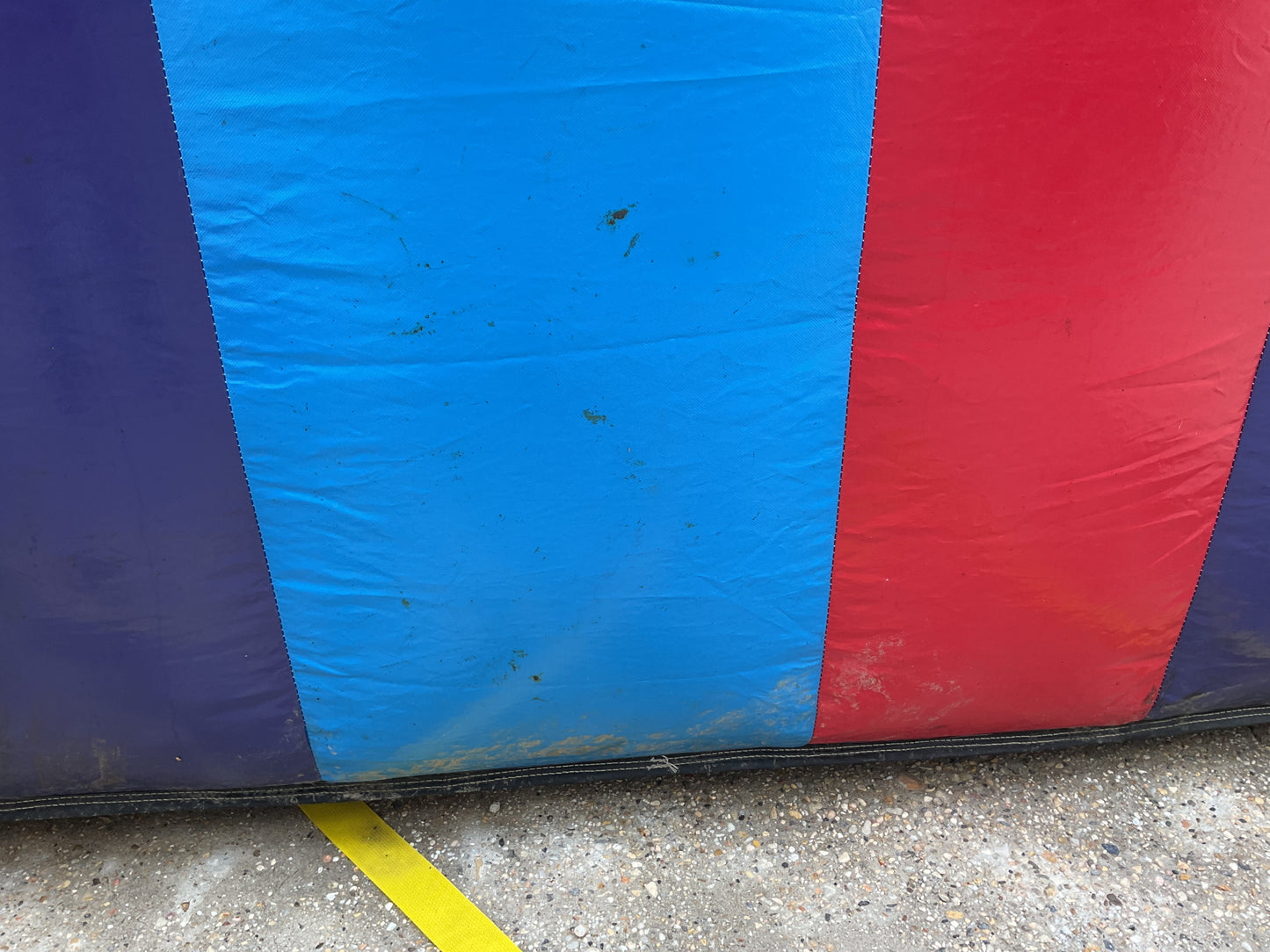 22' Vertical Rush Slide