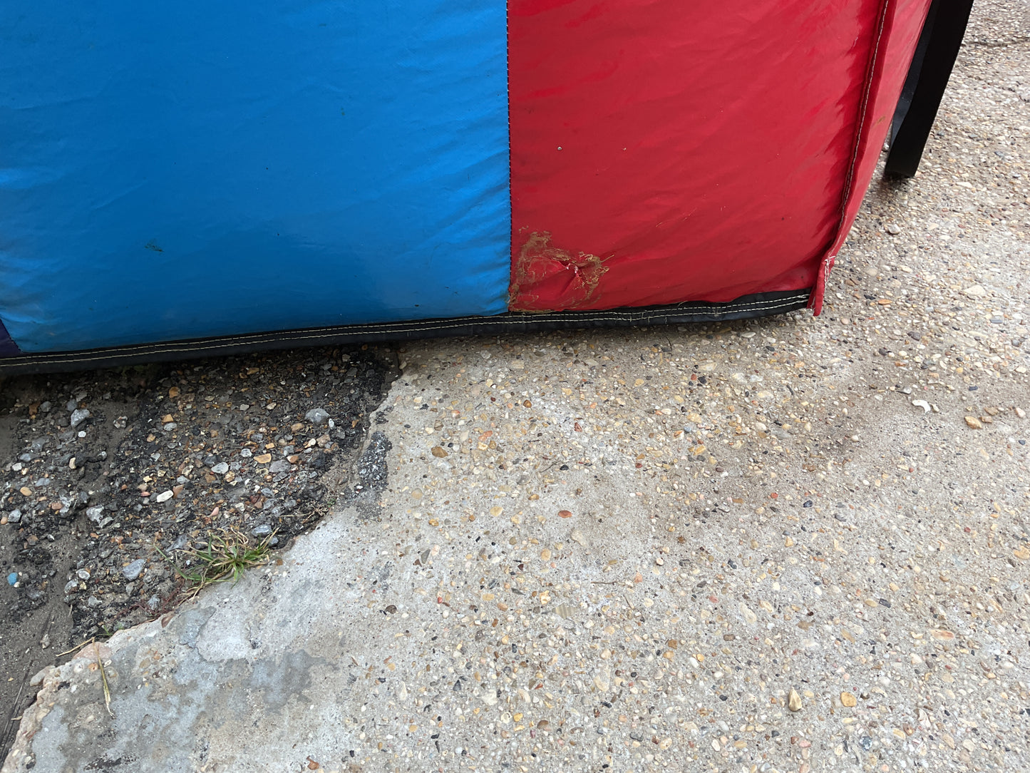 22' Vertical Rush Slide