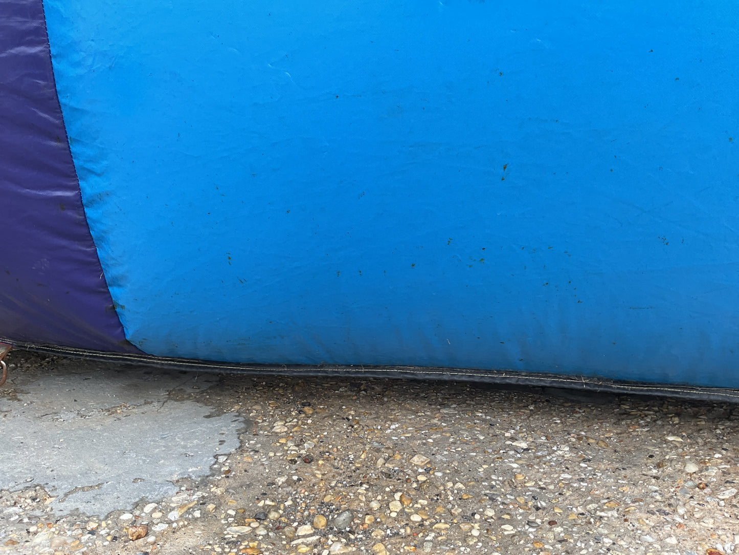 22' Vertical Rush Slide