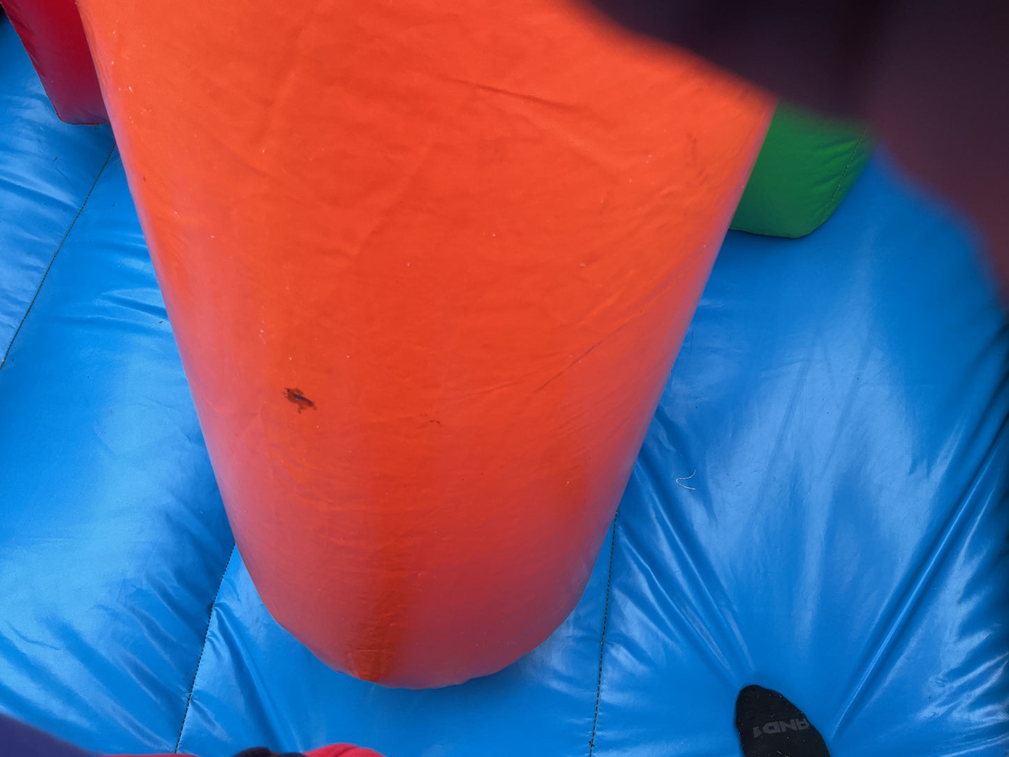 22' Vertical Rush Slide
