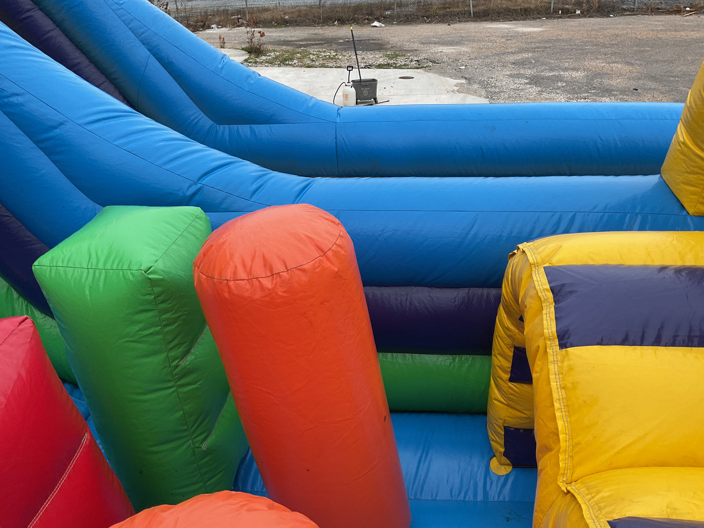 22' Vertical Rush Slide