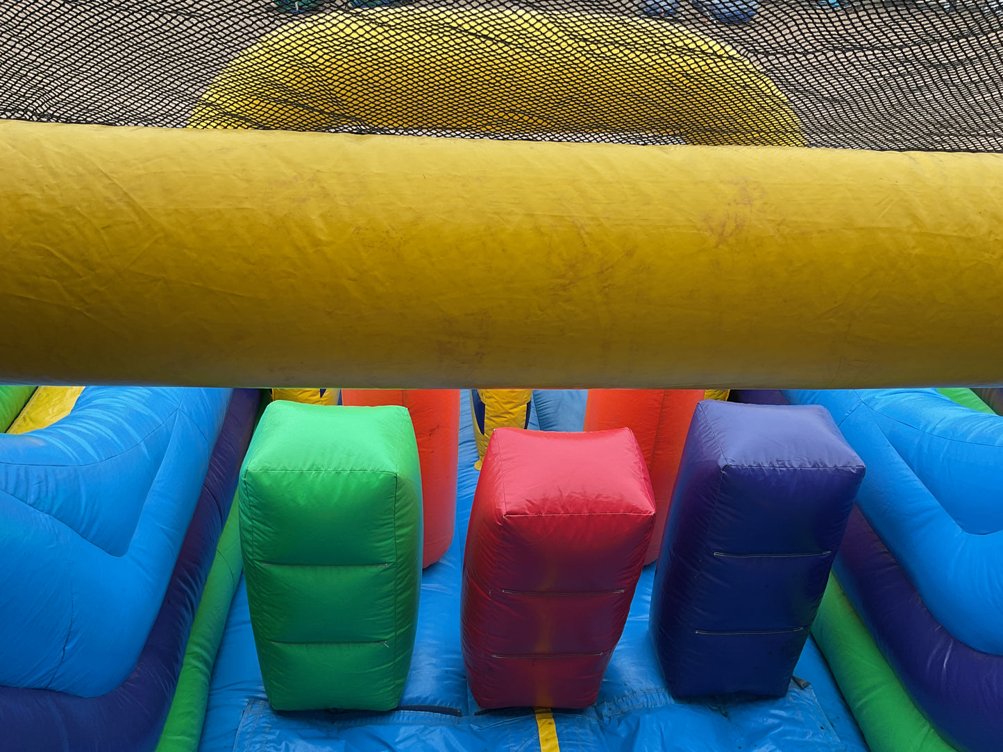 22' Vertical Rush Slide