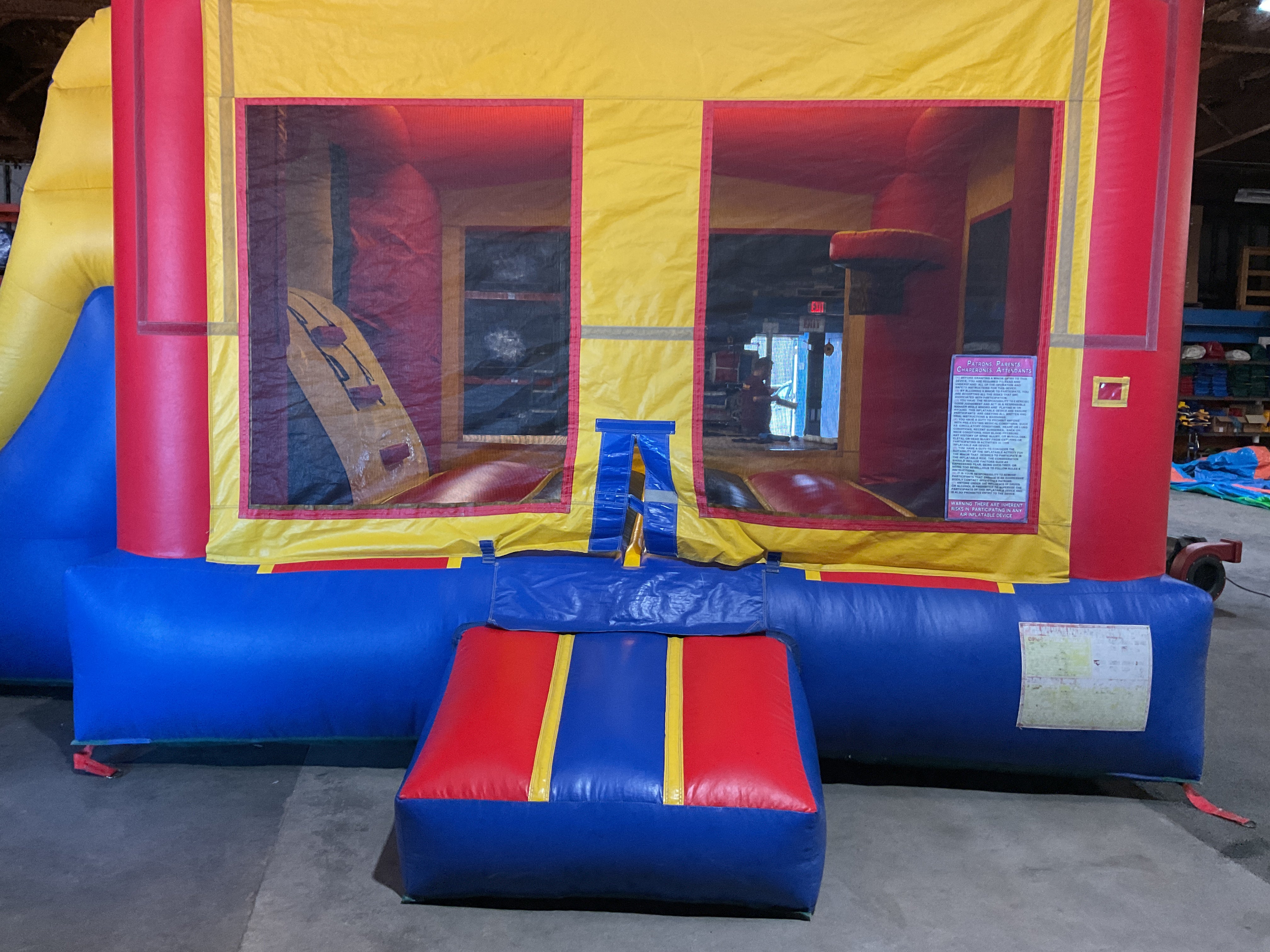 Certified Used Inflatables – Space Walk Inflatables