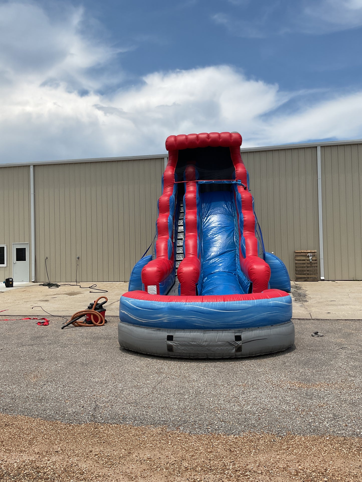 22' Rocky Tsunami Slide with pool