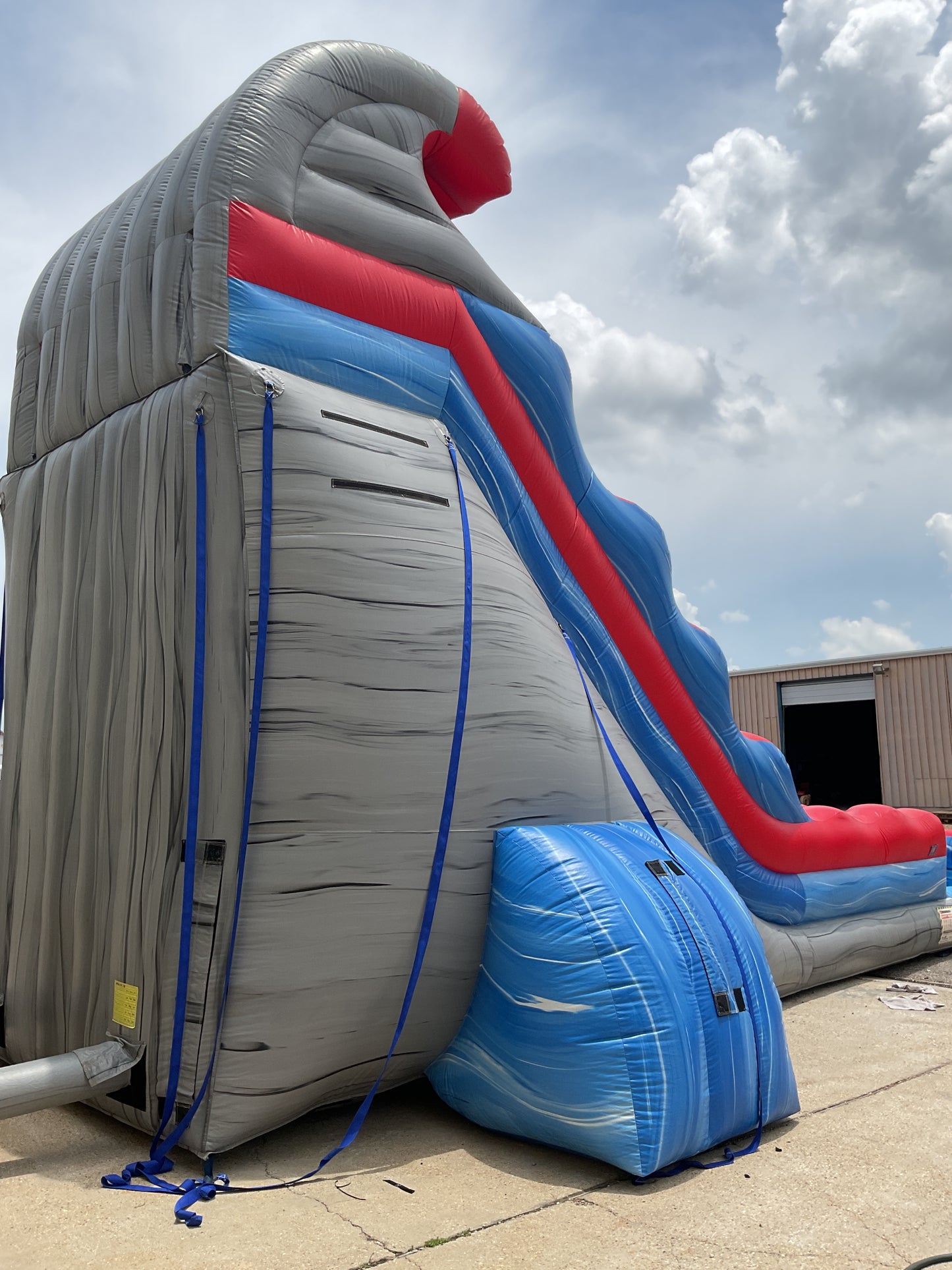 22' Rocky Tsunami Slide with pool