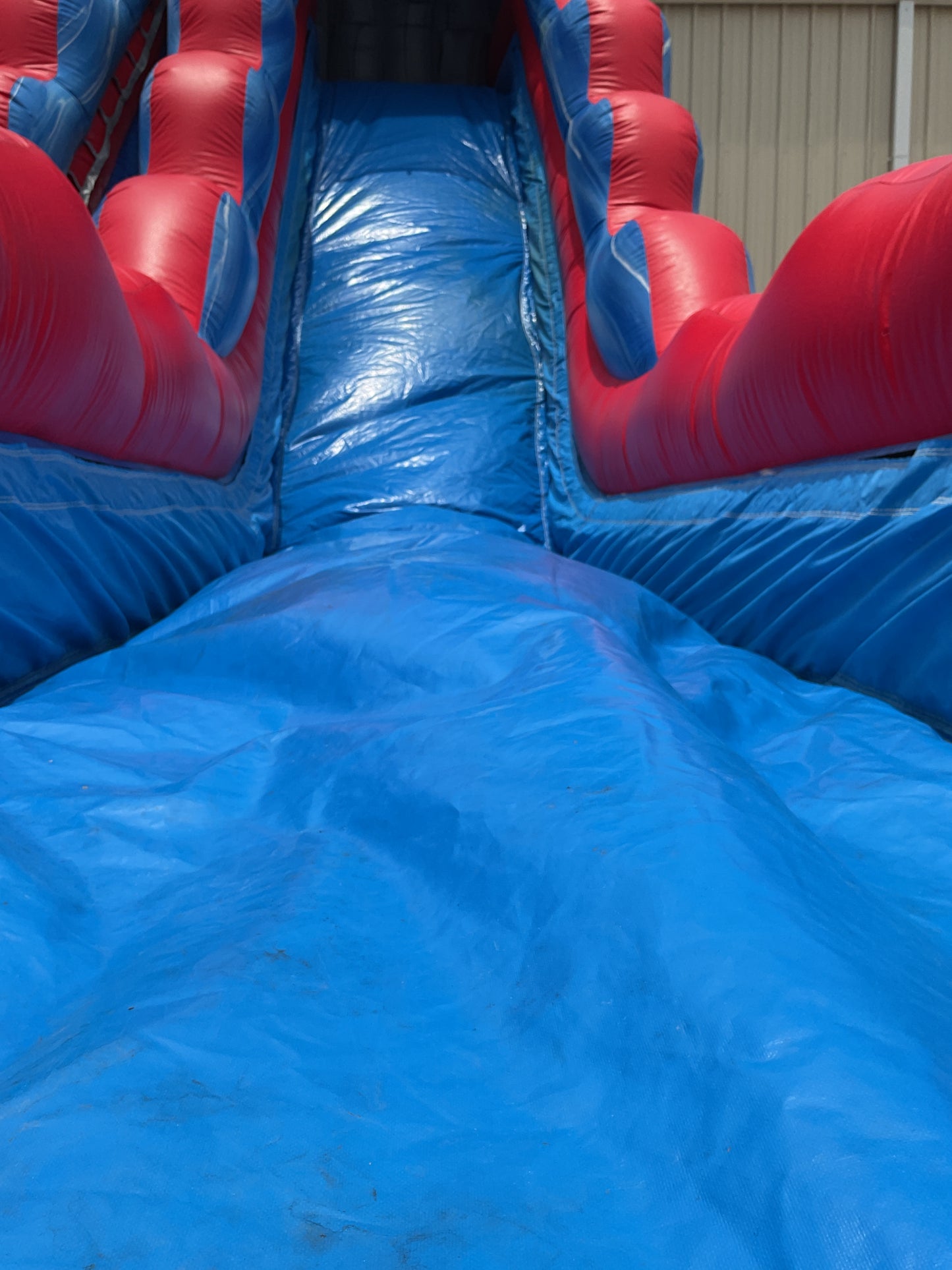 22' Rocky Tsunami Slide with pool