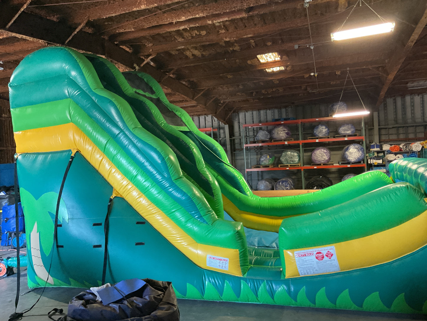 16' Half Pipe Tropical Slide