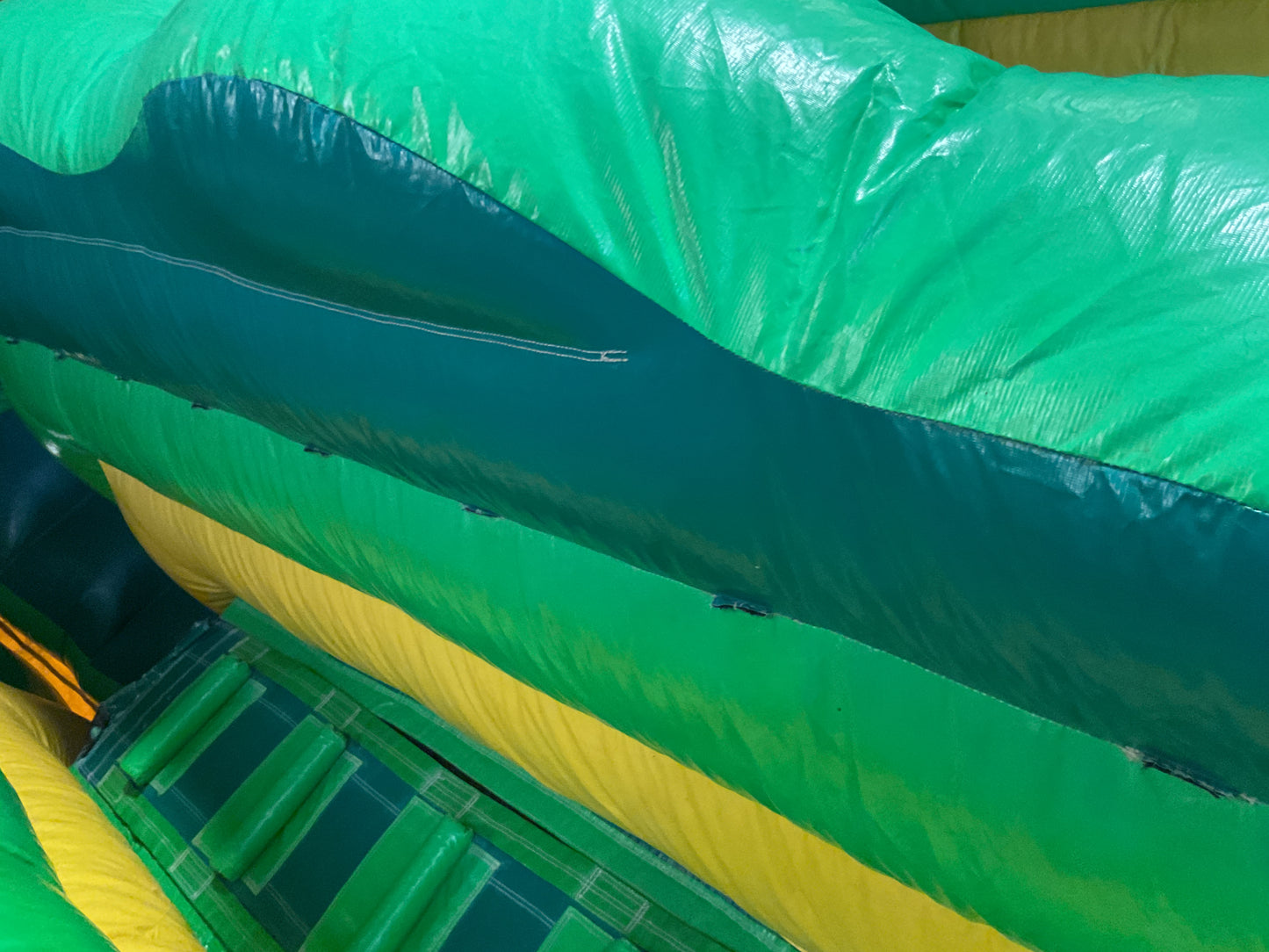 16' Half Pipe Tropical Slide
