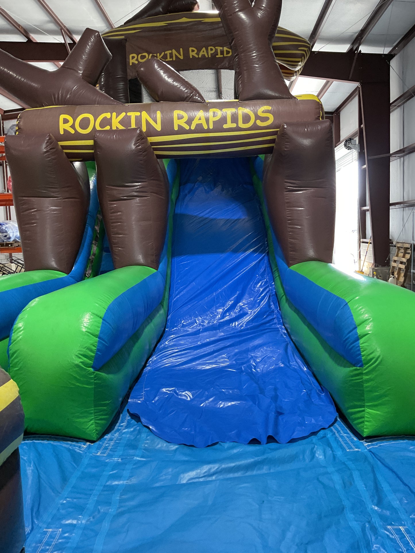 Rockin' Rapids wet dry Slide