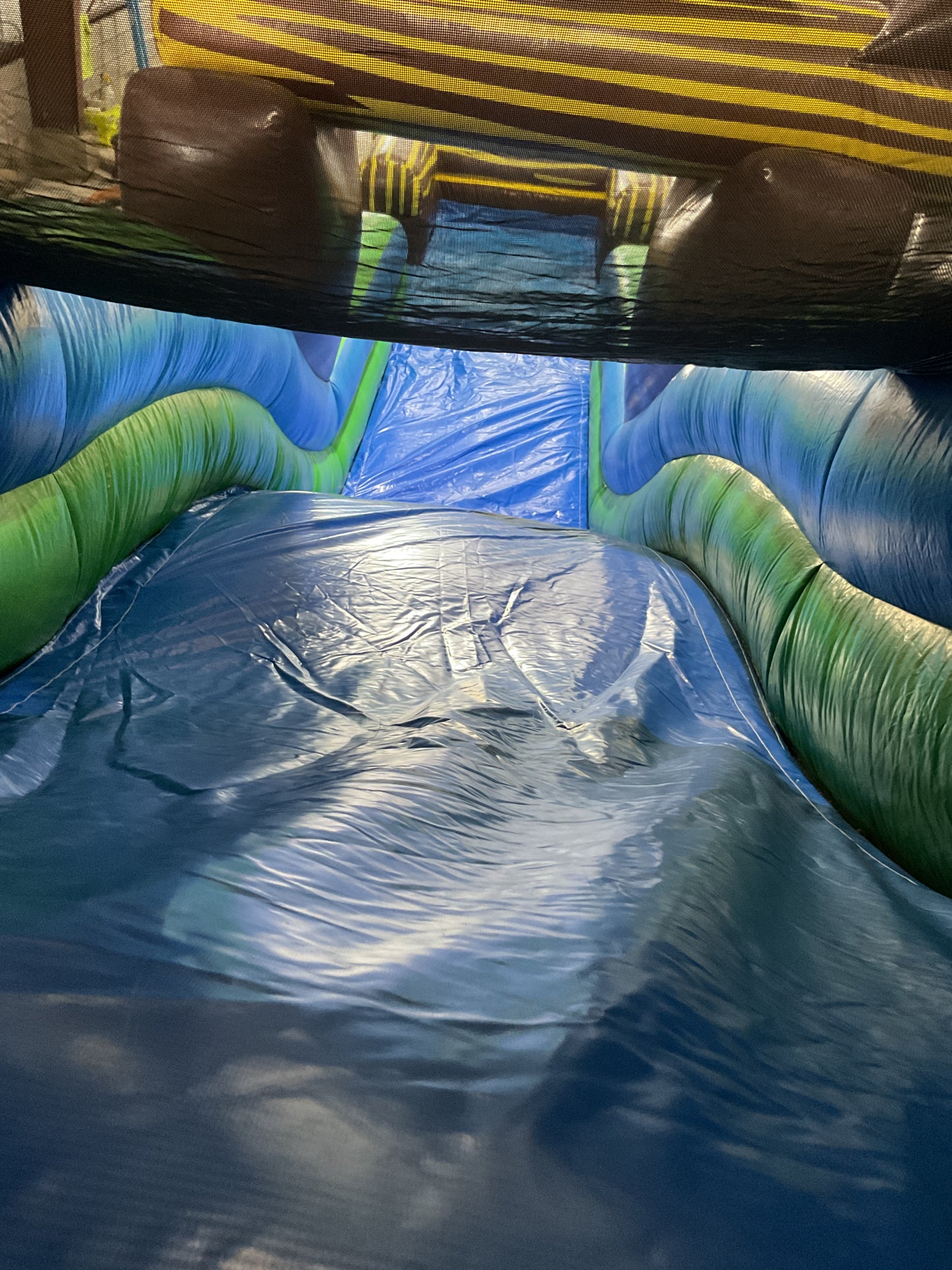 Rockin' Rapids wet dry Slide