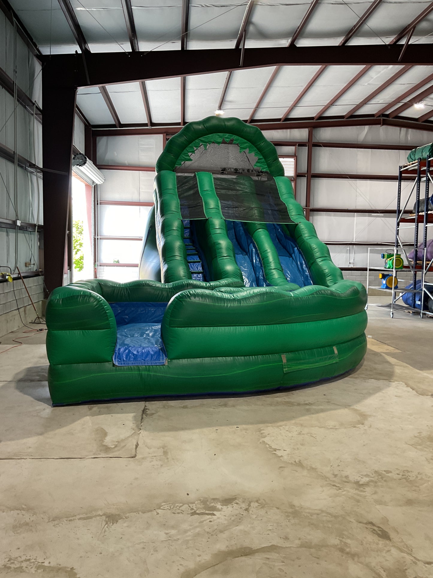 18' Emerald Canyons Slide