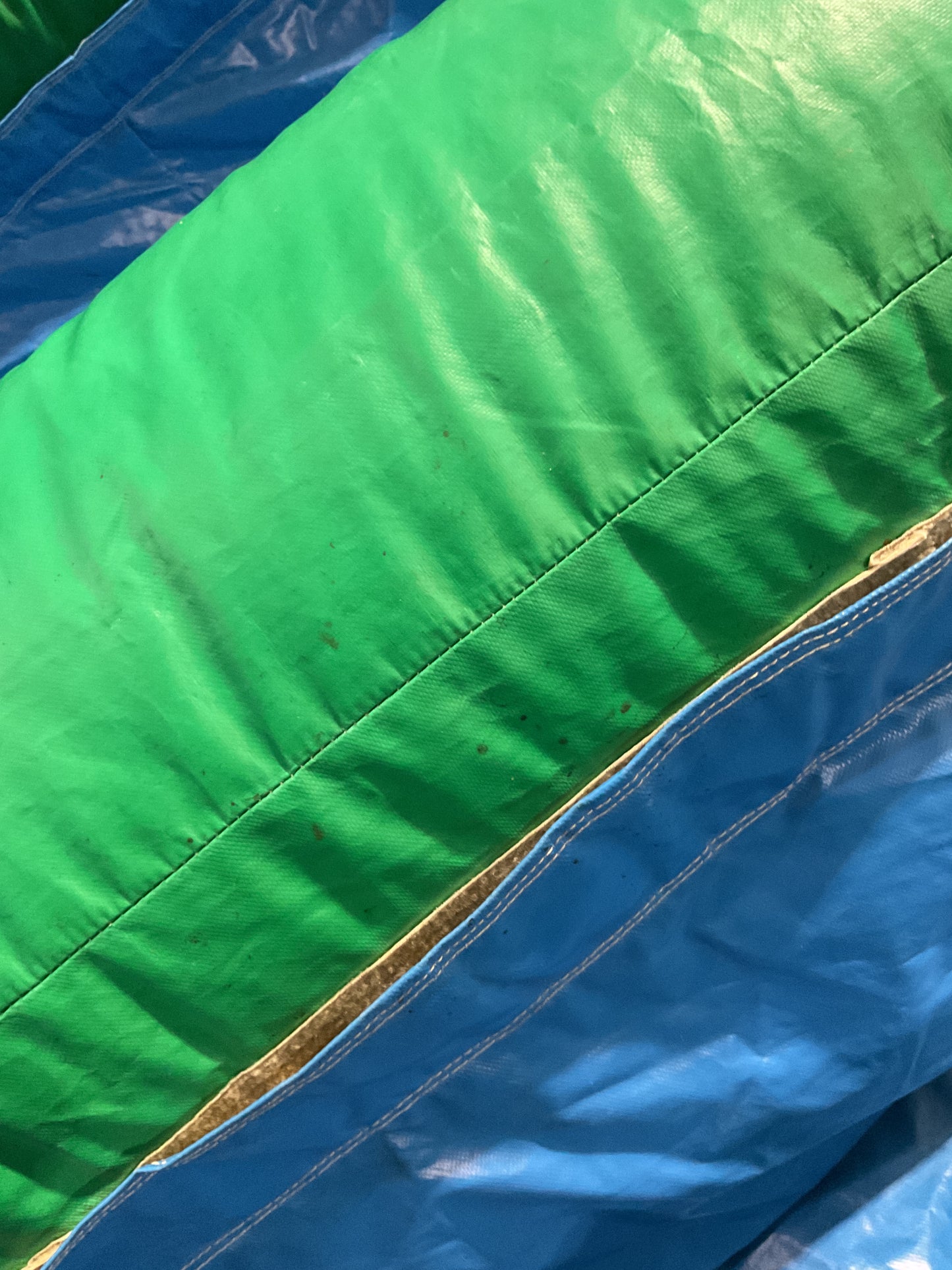 18' Emerald Canyons Slide