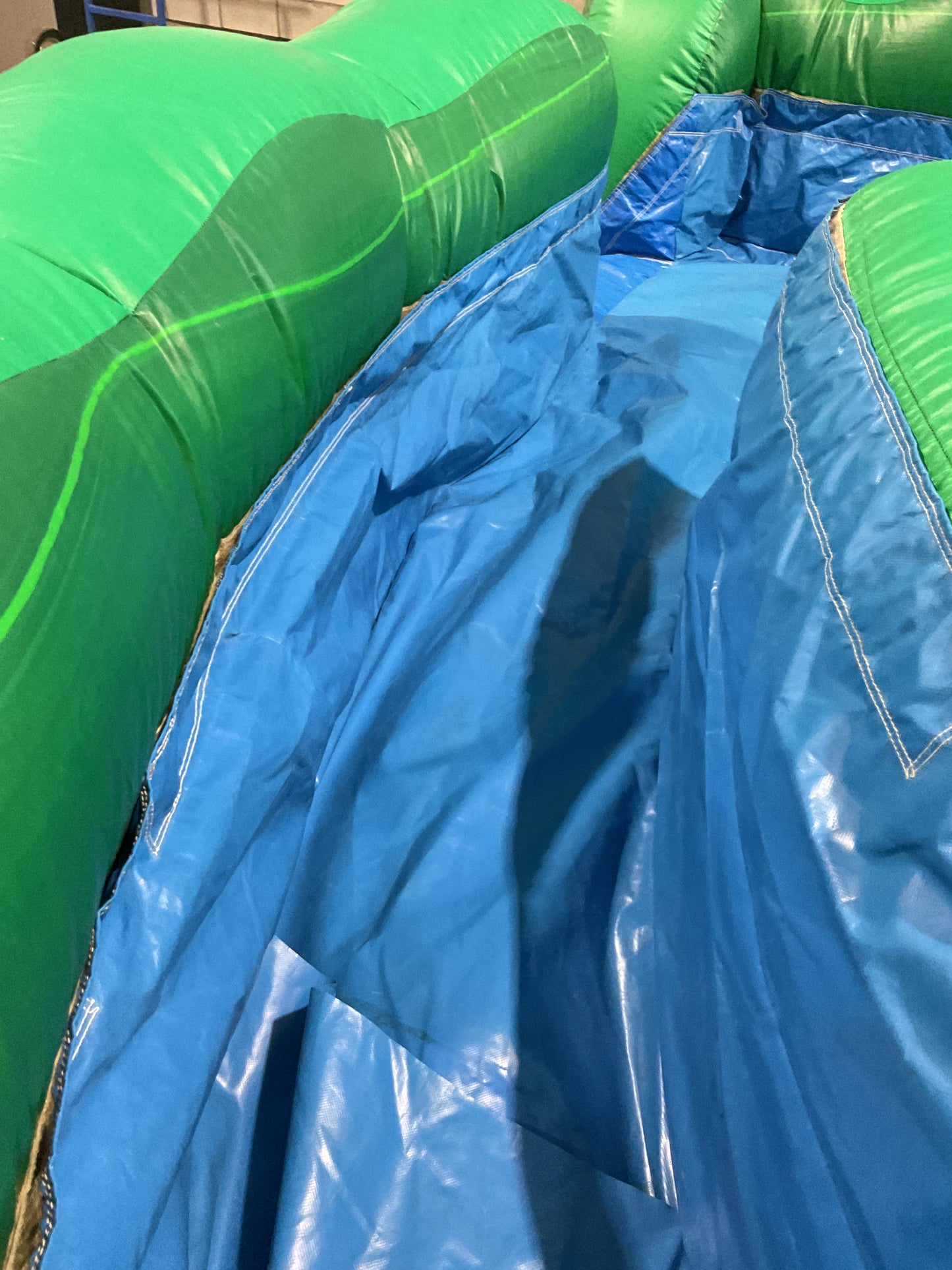 18' Emerald Canyons Slide