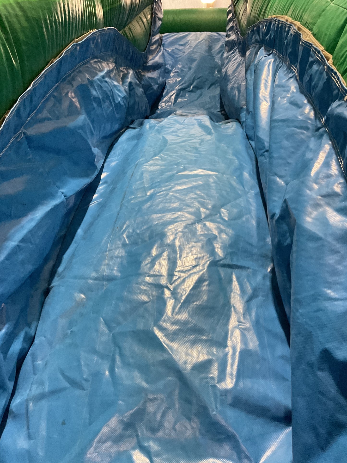 18' Emerald Canyons Slide