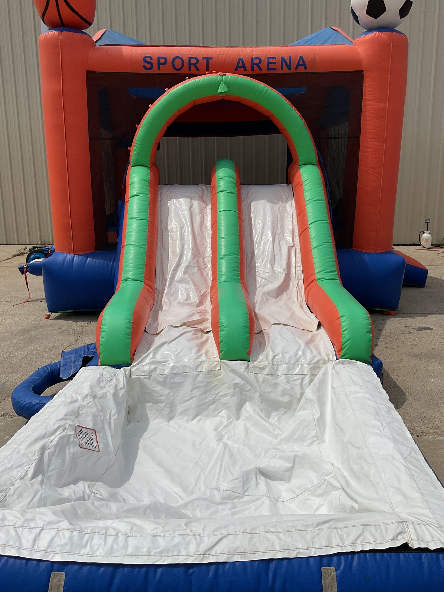 Sports wet dry Combo with pool