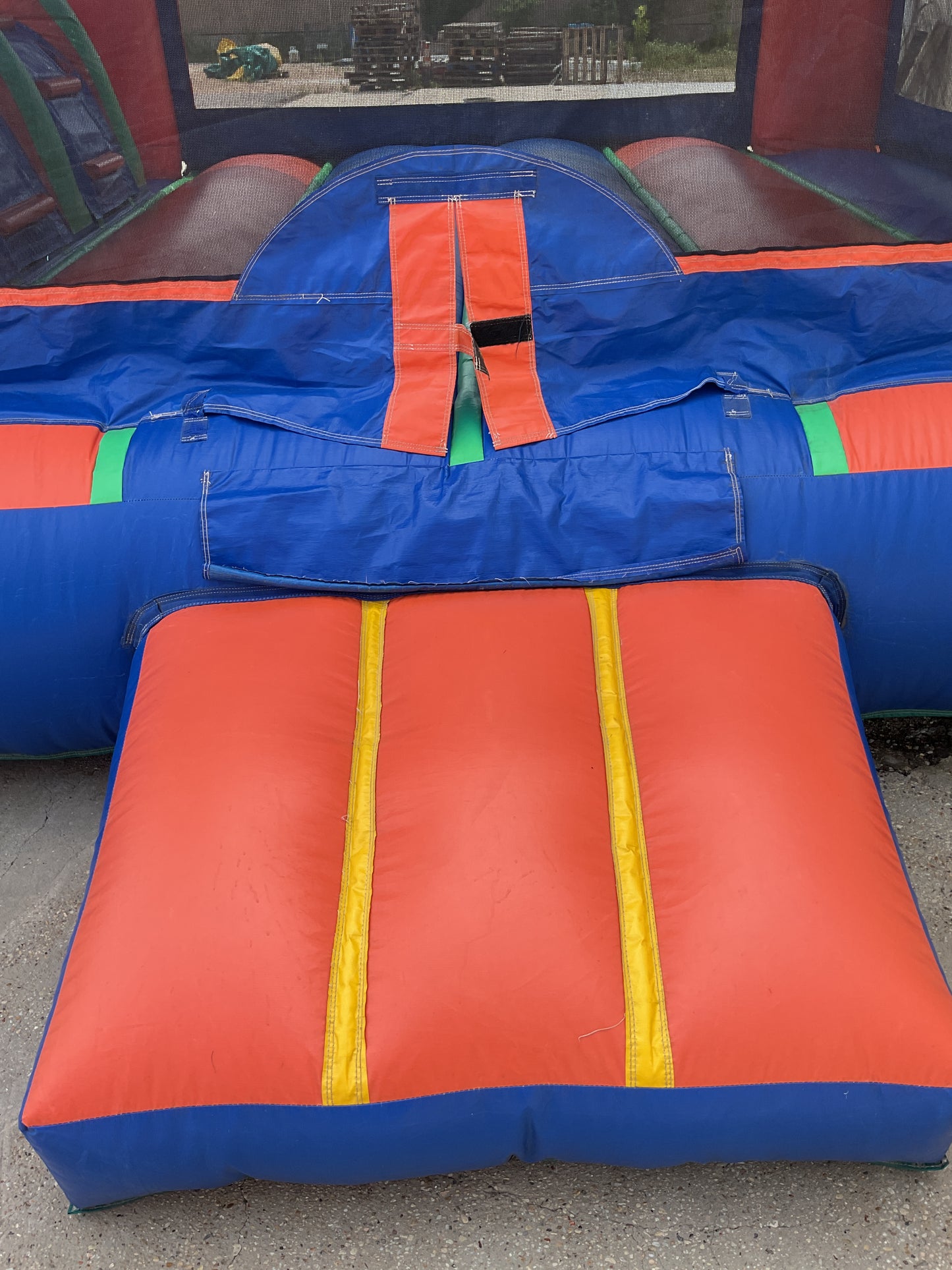 Sports wet dry Combo with pool