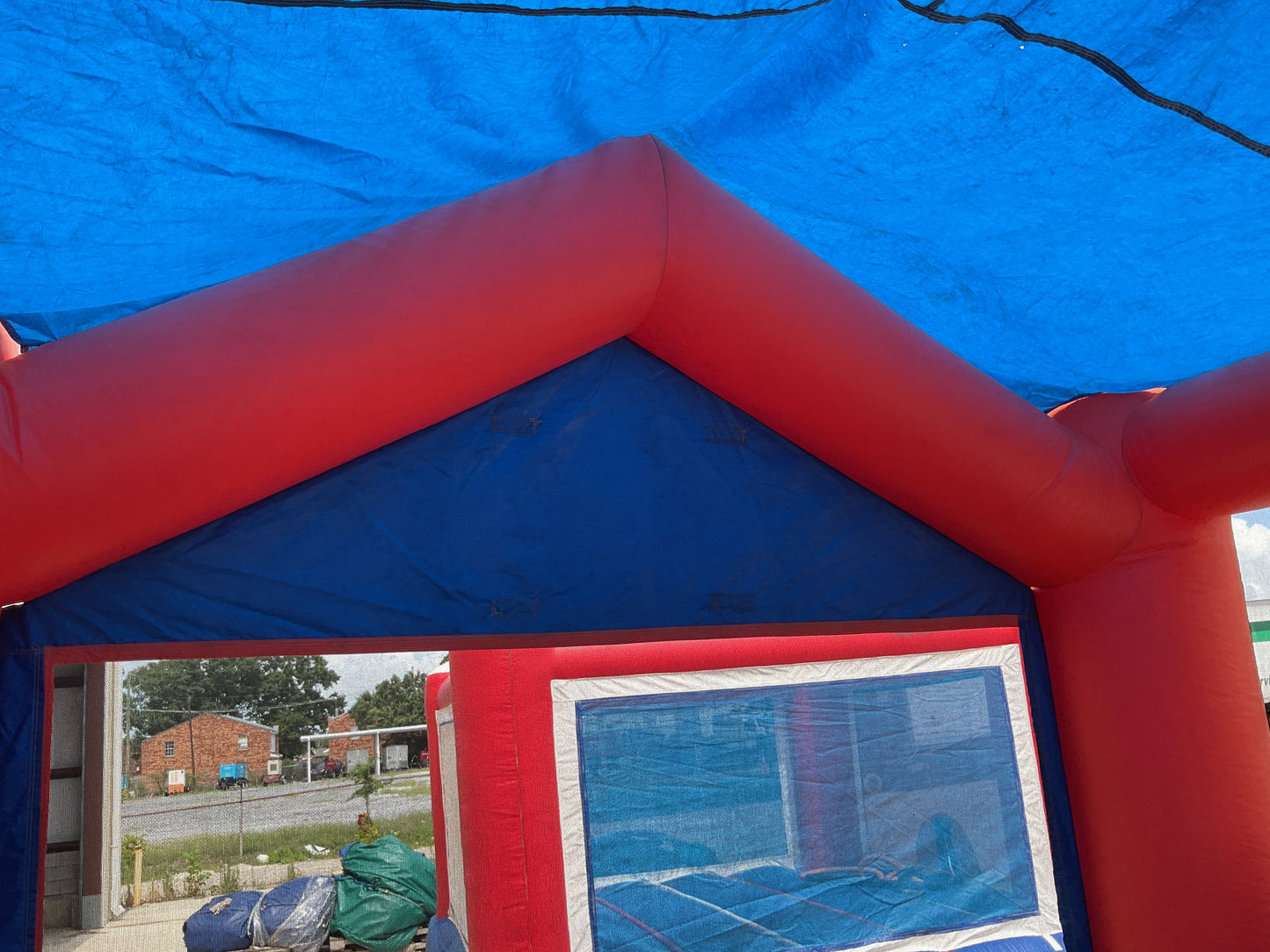 Sports wet dry Combo with pool