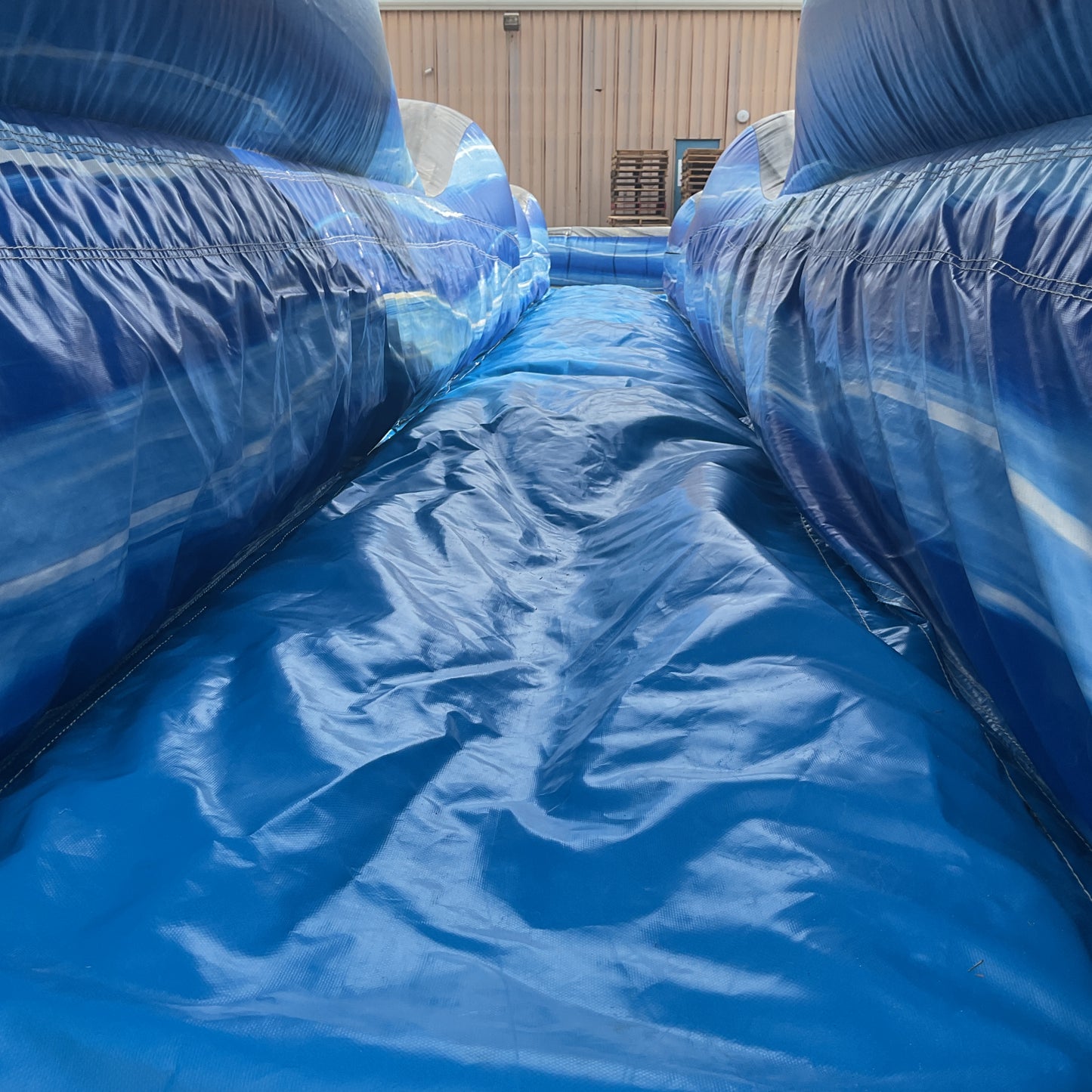 Laguna Wave Slip-n-Slide with pool