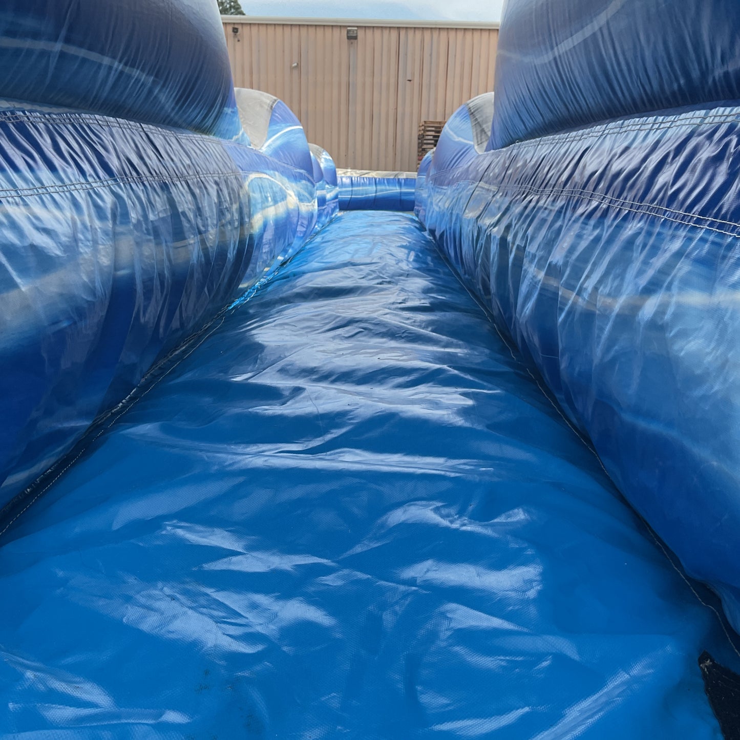 Laguna Wave Slip-n-Slide with pool