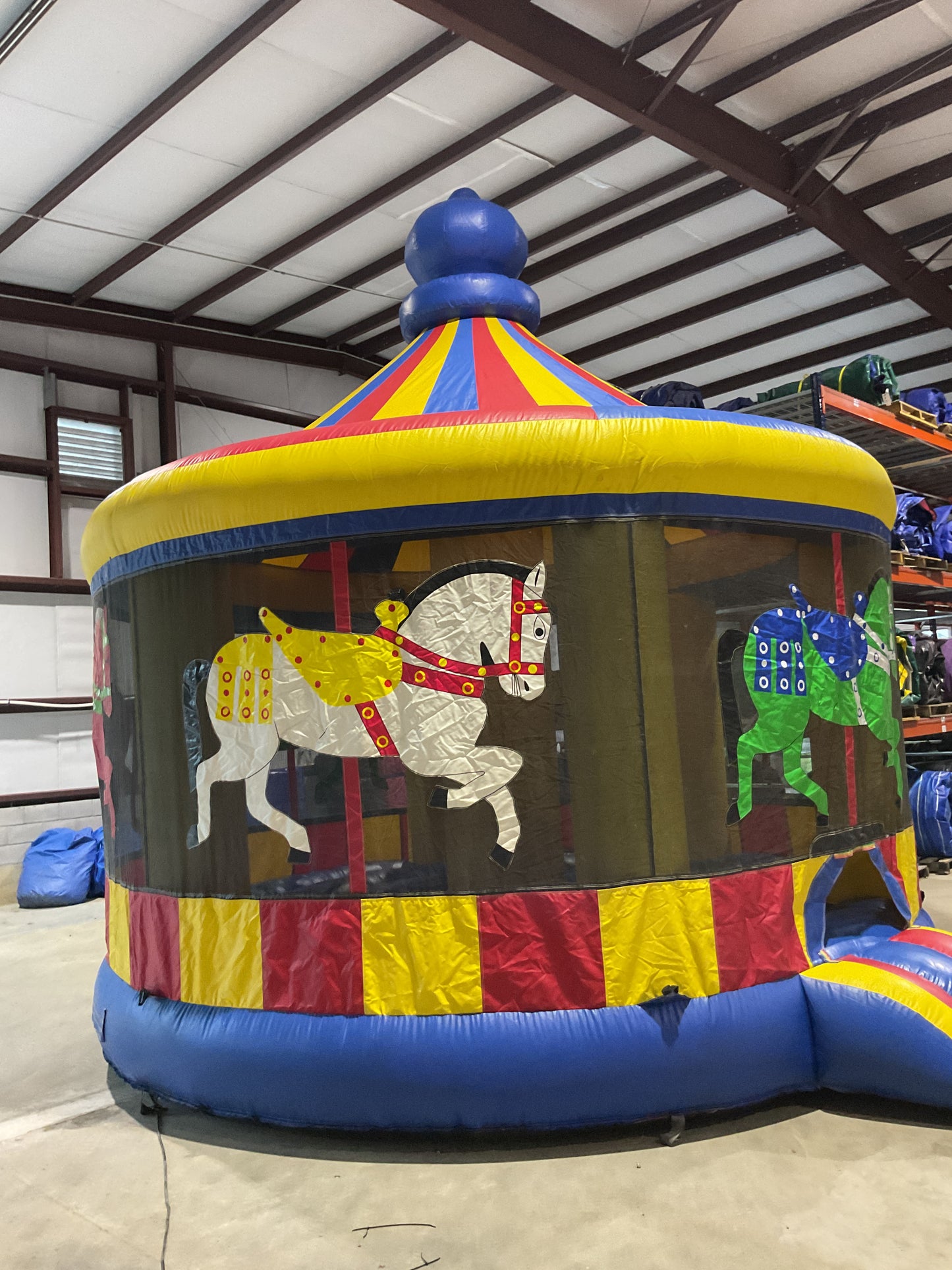 Carousel Bounce