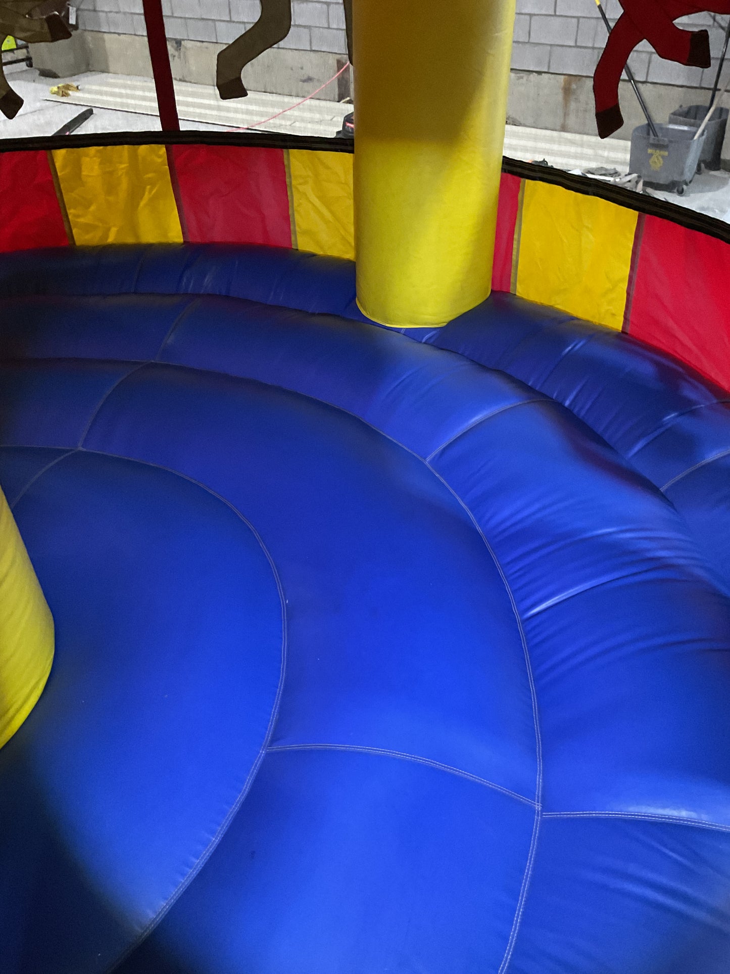 Carousel Bounce