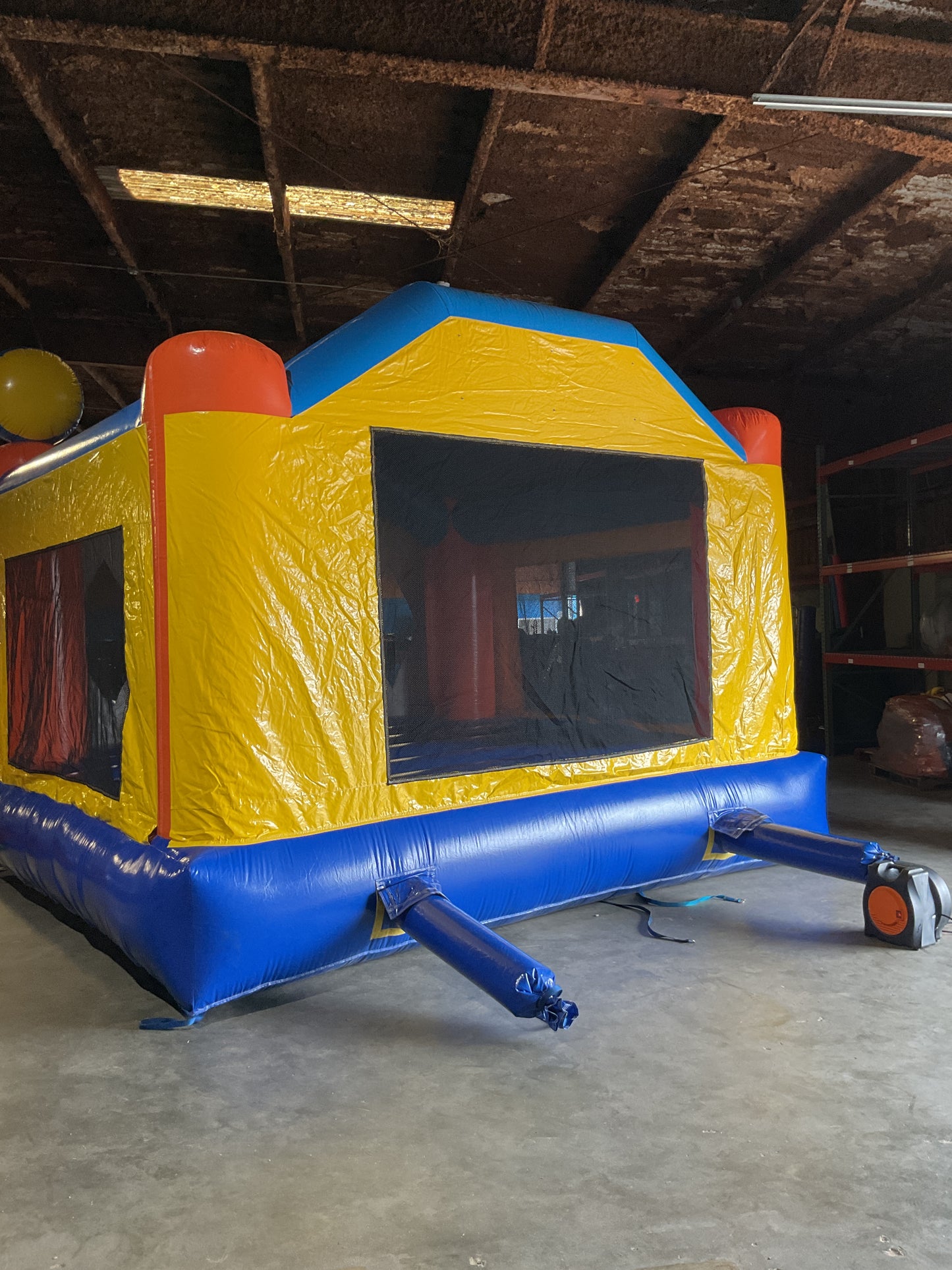 Dora & Diego Bounce